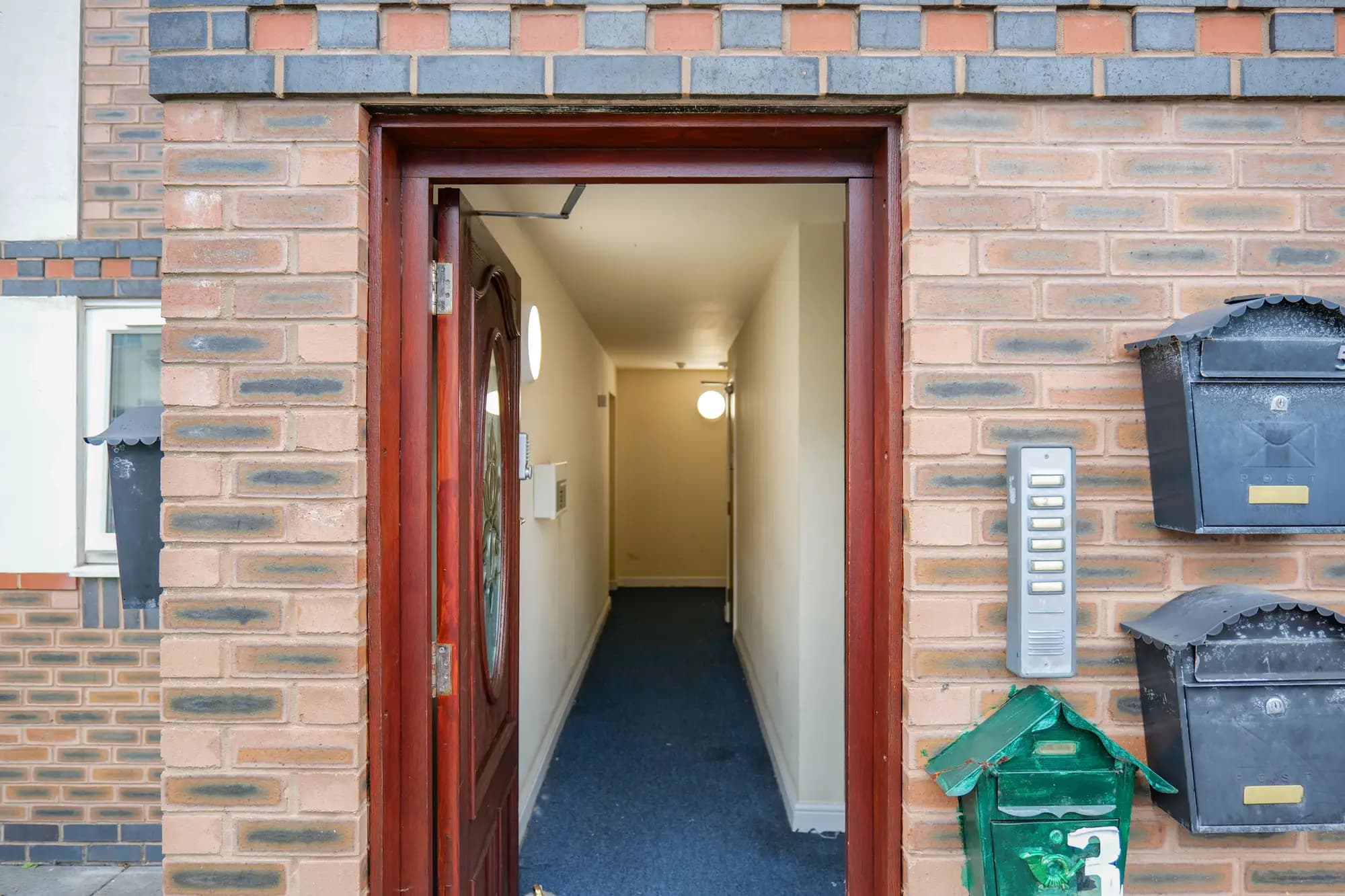 property photo 17 of 19