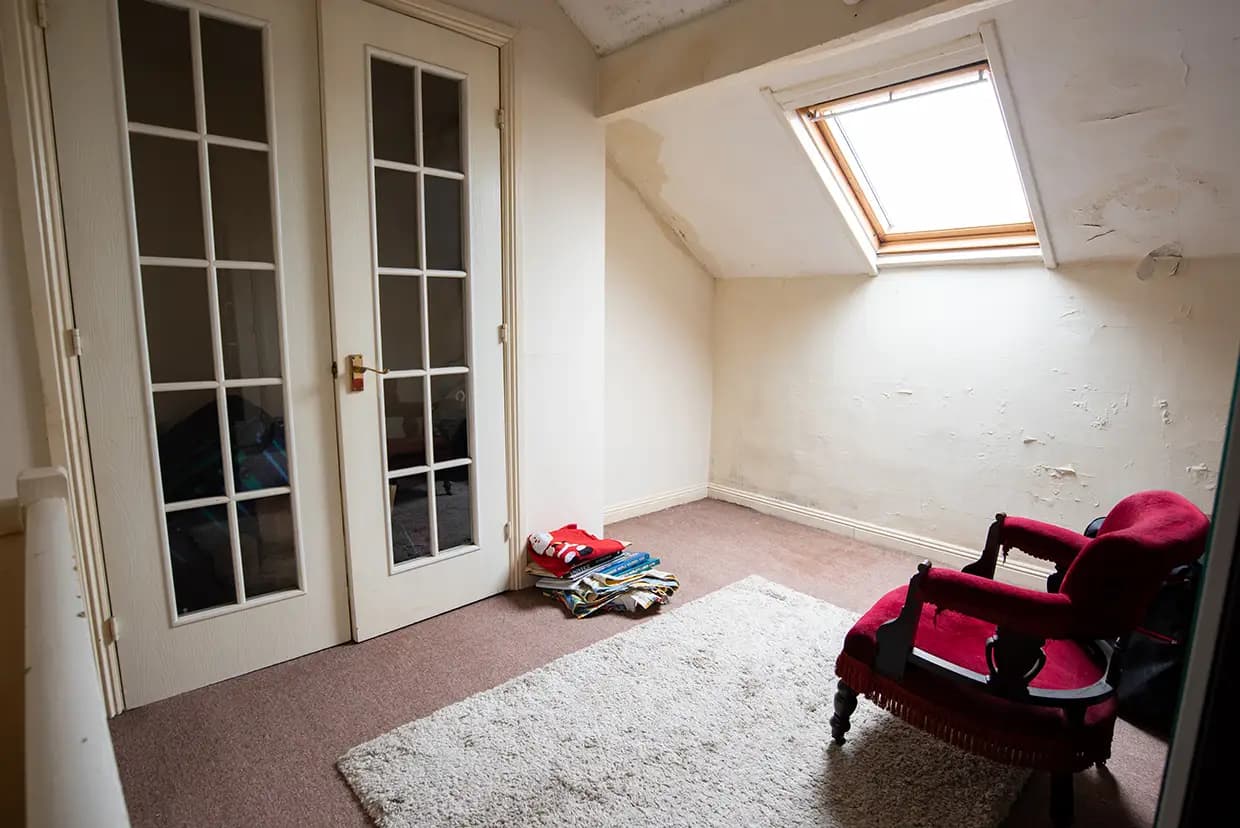 property photo 15 of 22