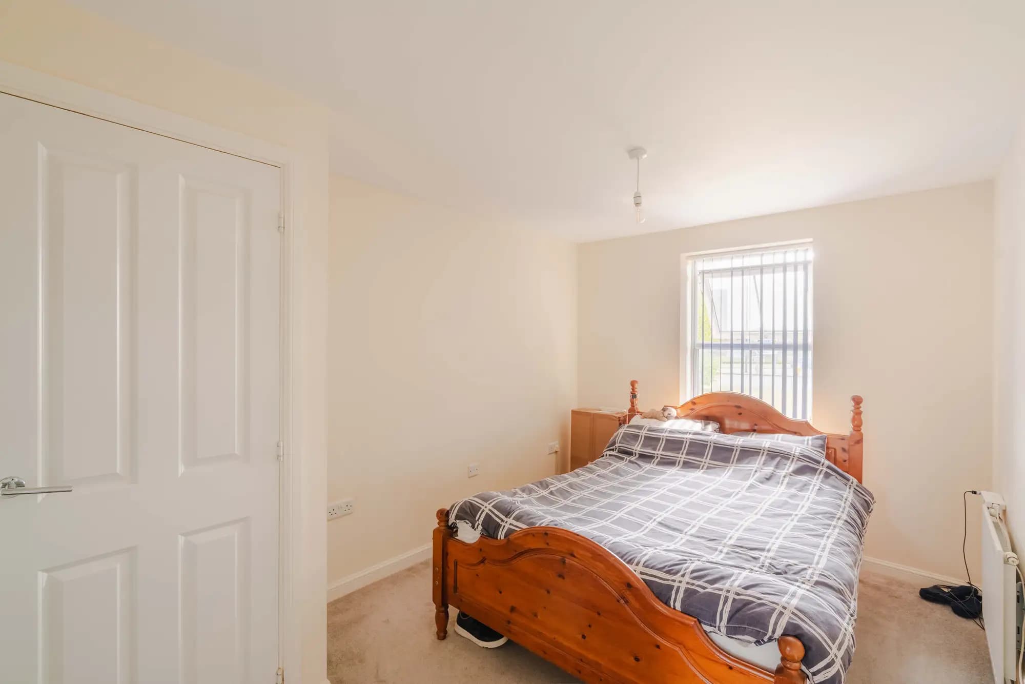 property photo 10 of 13