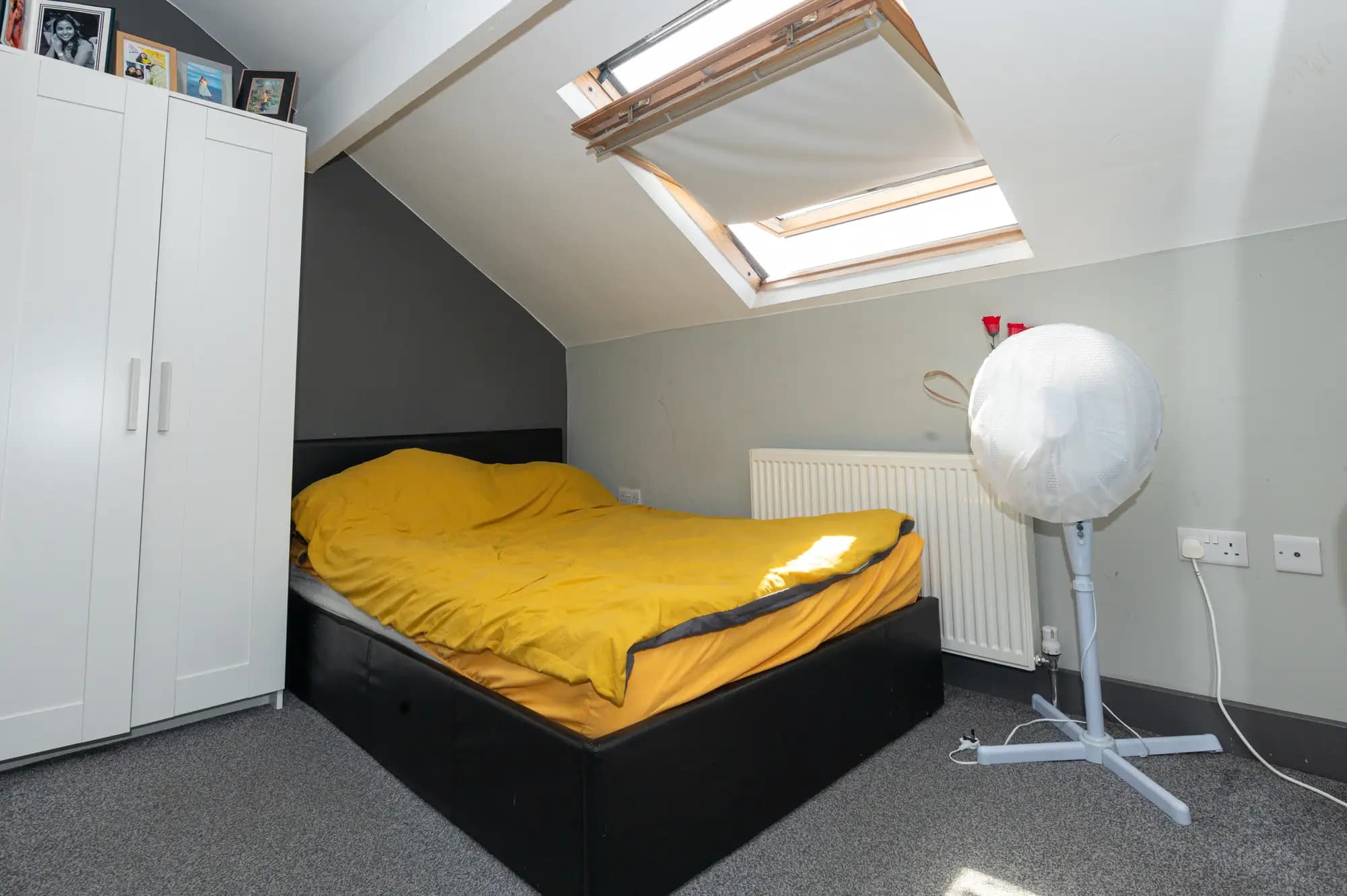 property photo 18 of 27