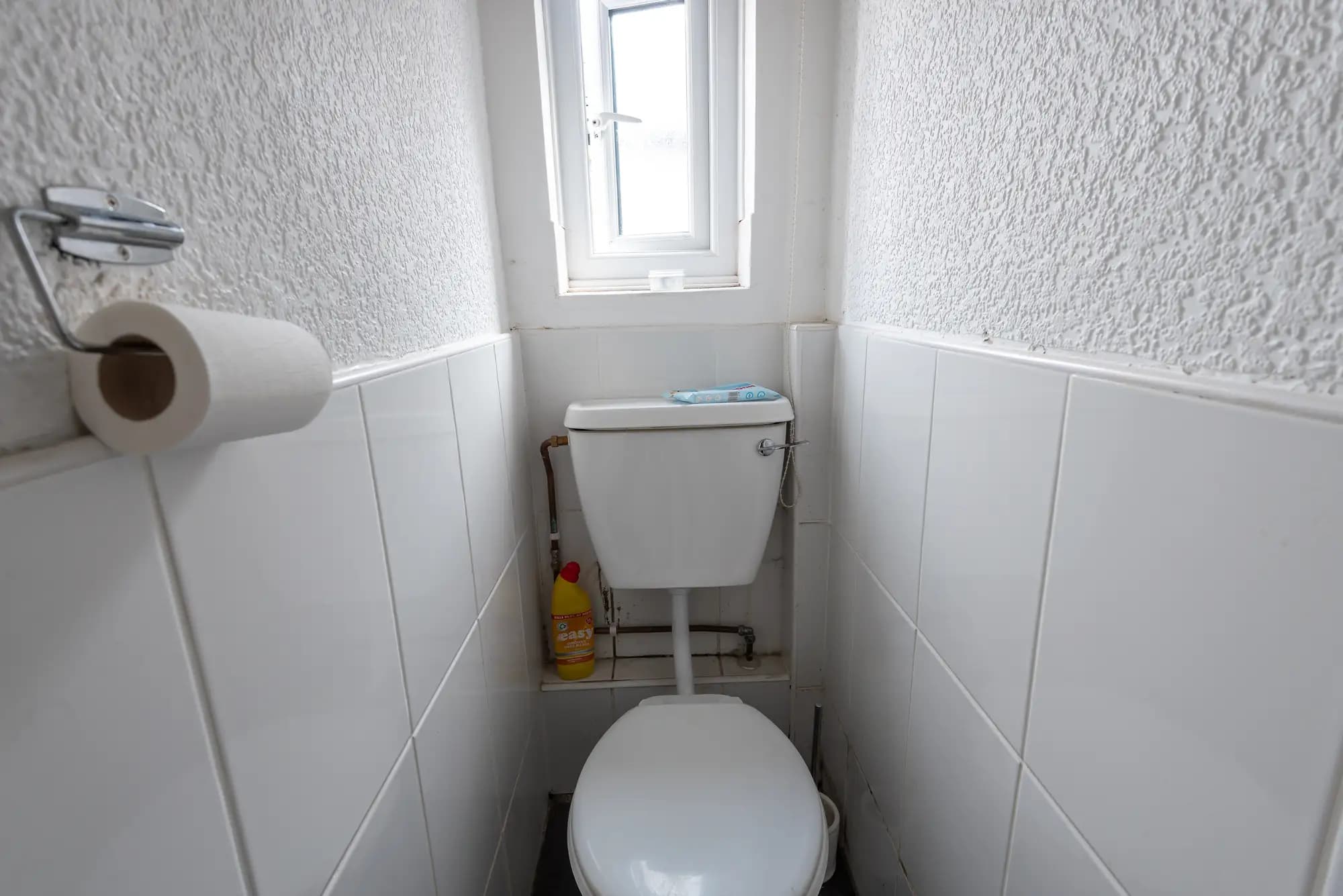 property photo 10 of 17