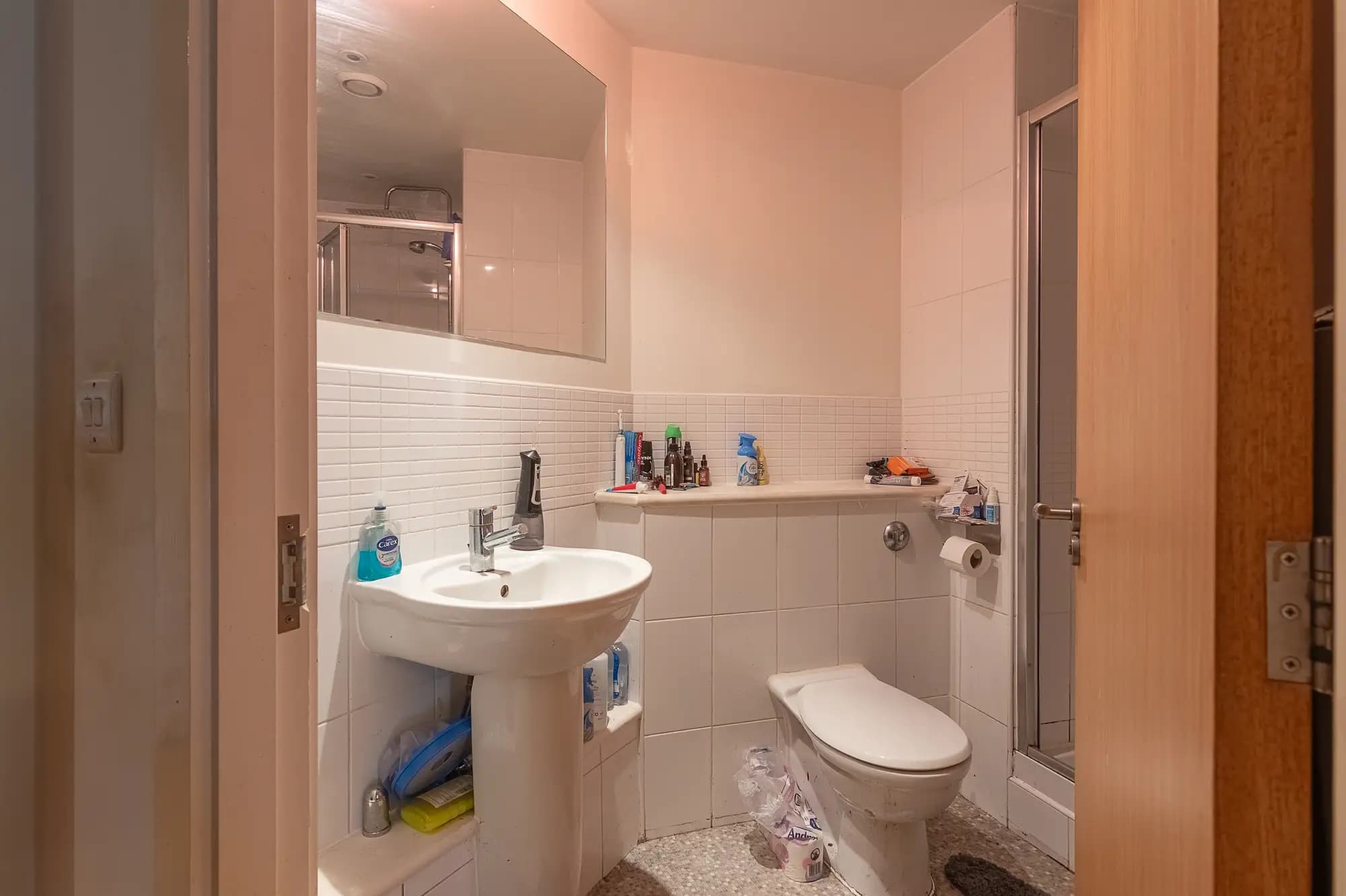 property photo 8 of 20