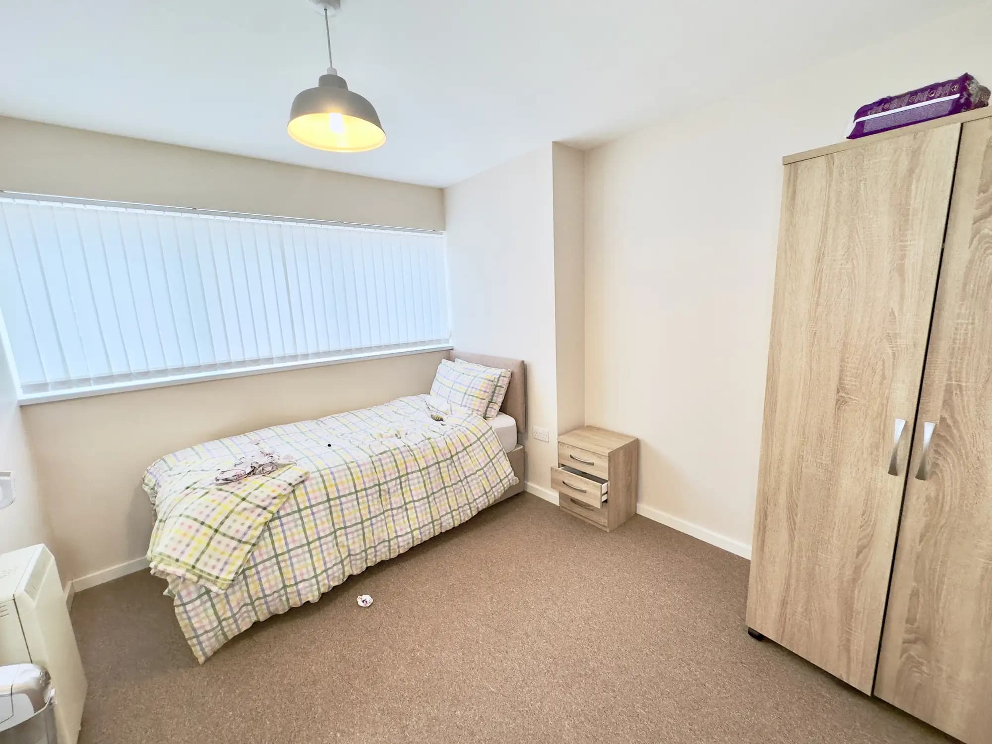 property photo 12 of 17