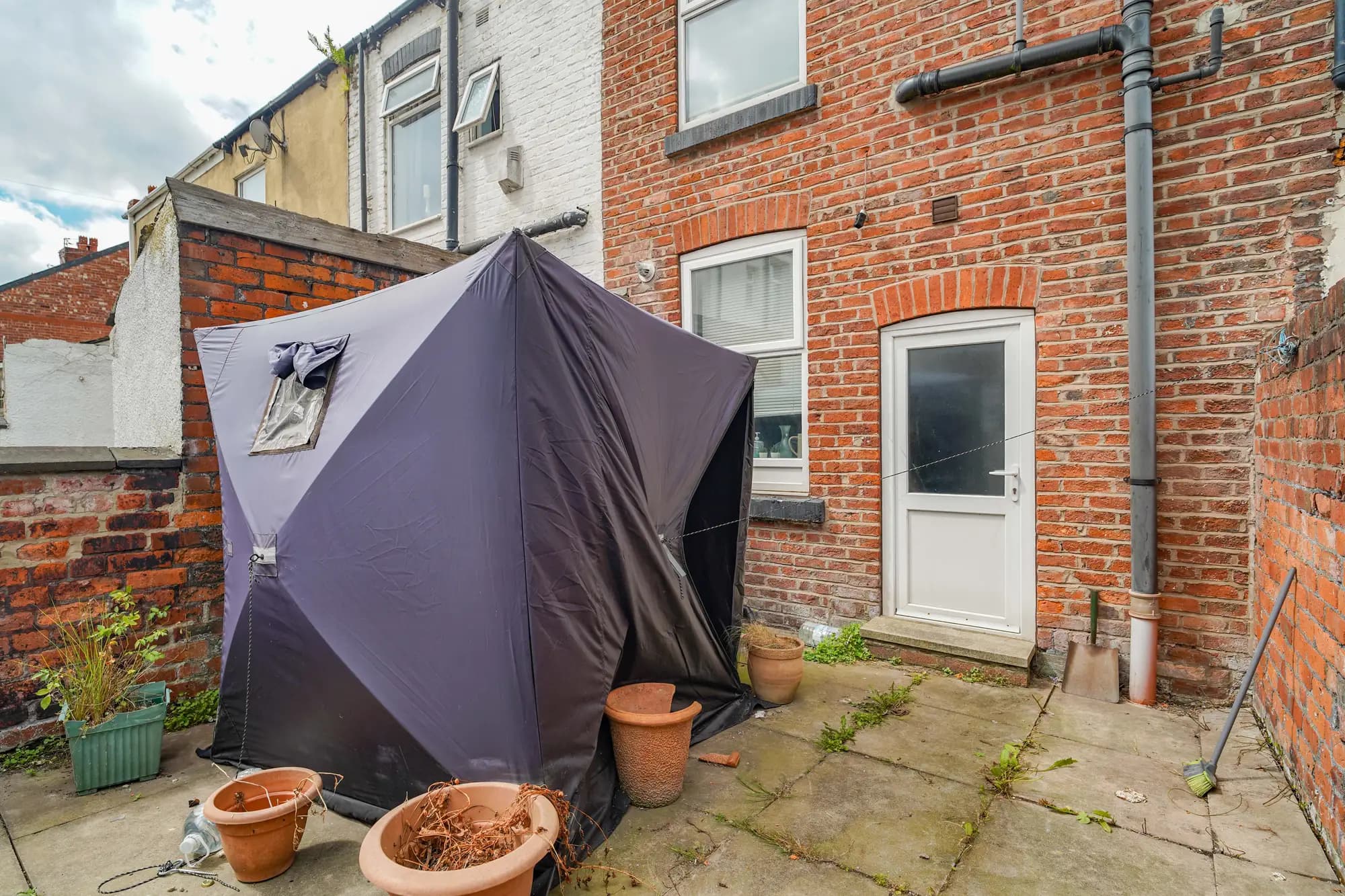 property photo 14 of 15