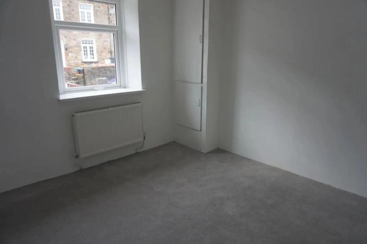 property photo 14 of 28