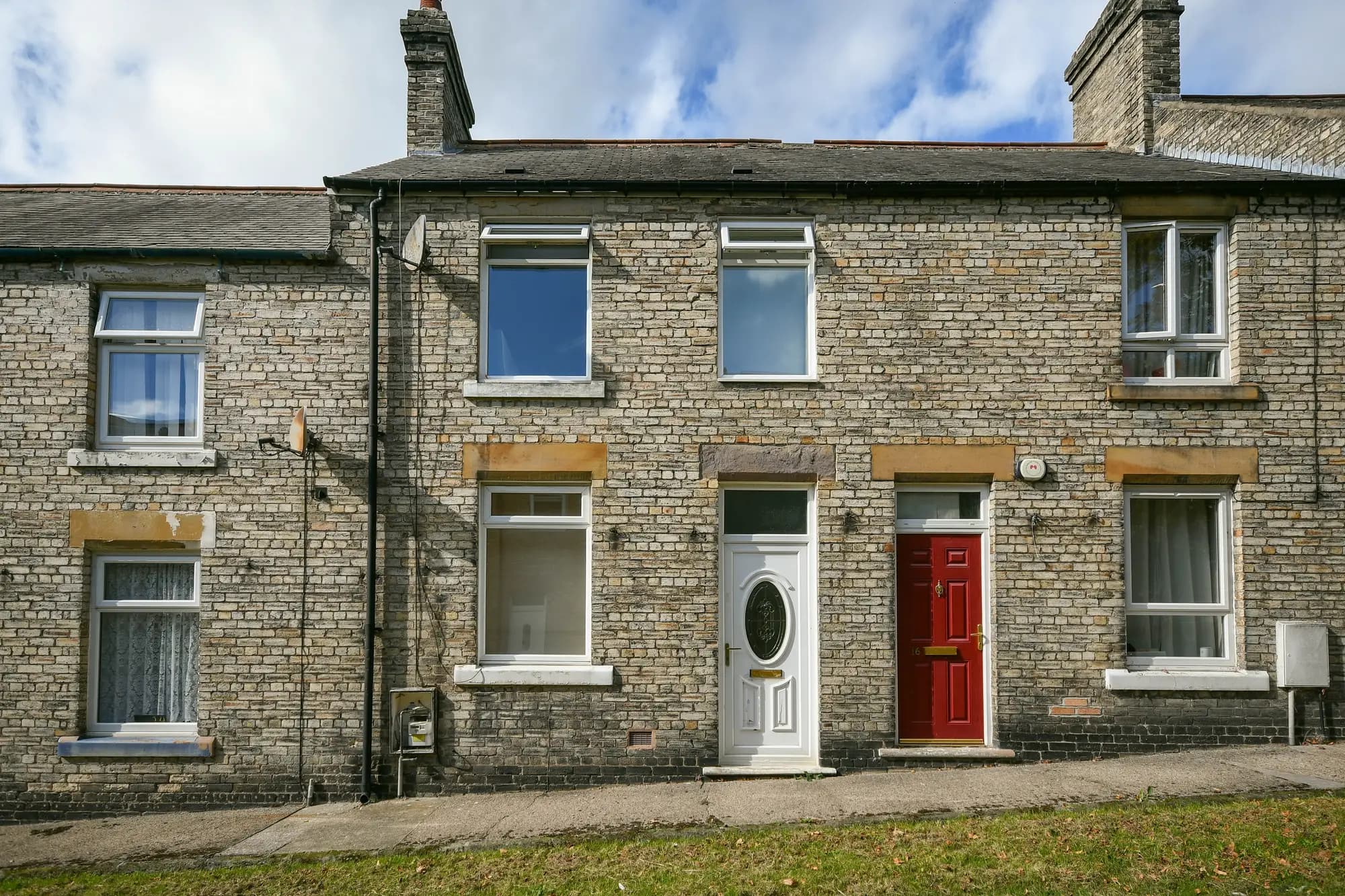 property photo 1 of 20