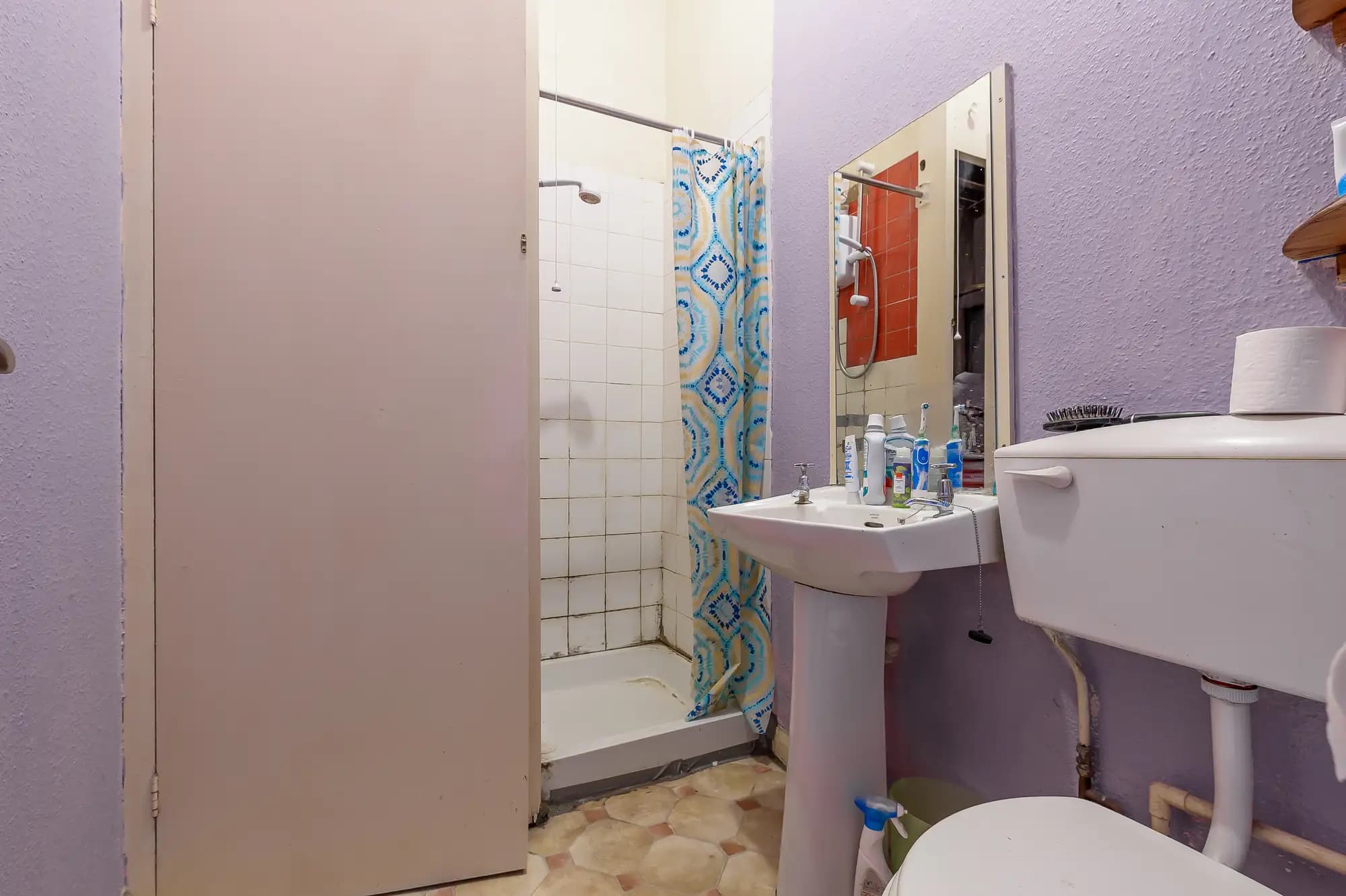 property photo 14 of 32