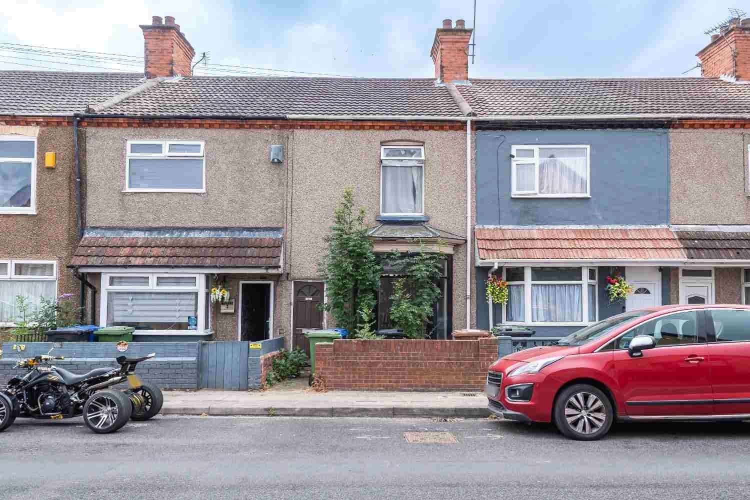 property photo 1 of 5