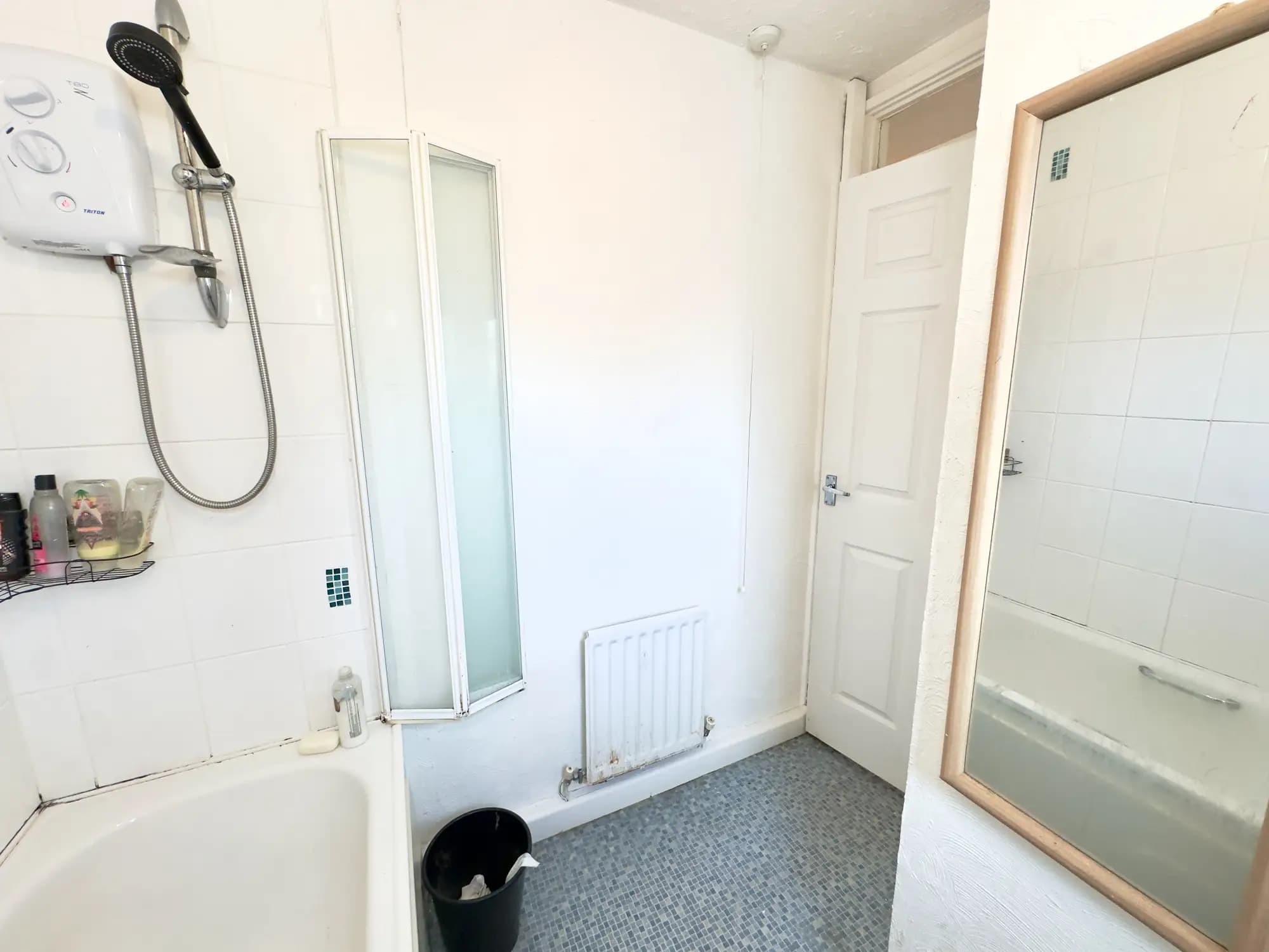 property photo 10 of 30
