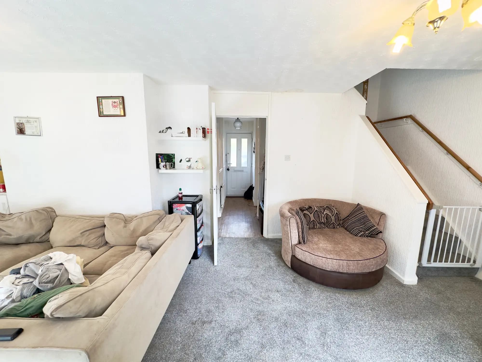 property photo 3 of 30