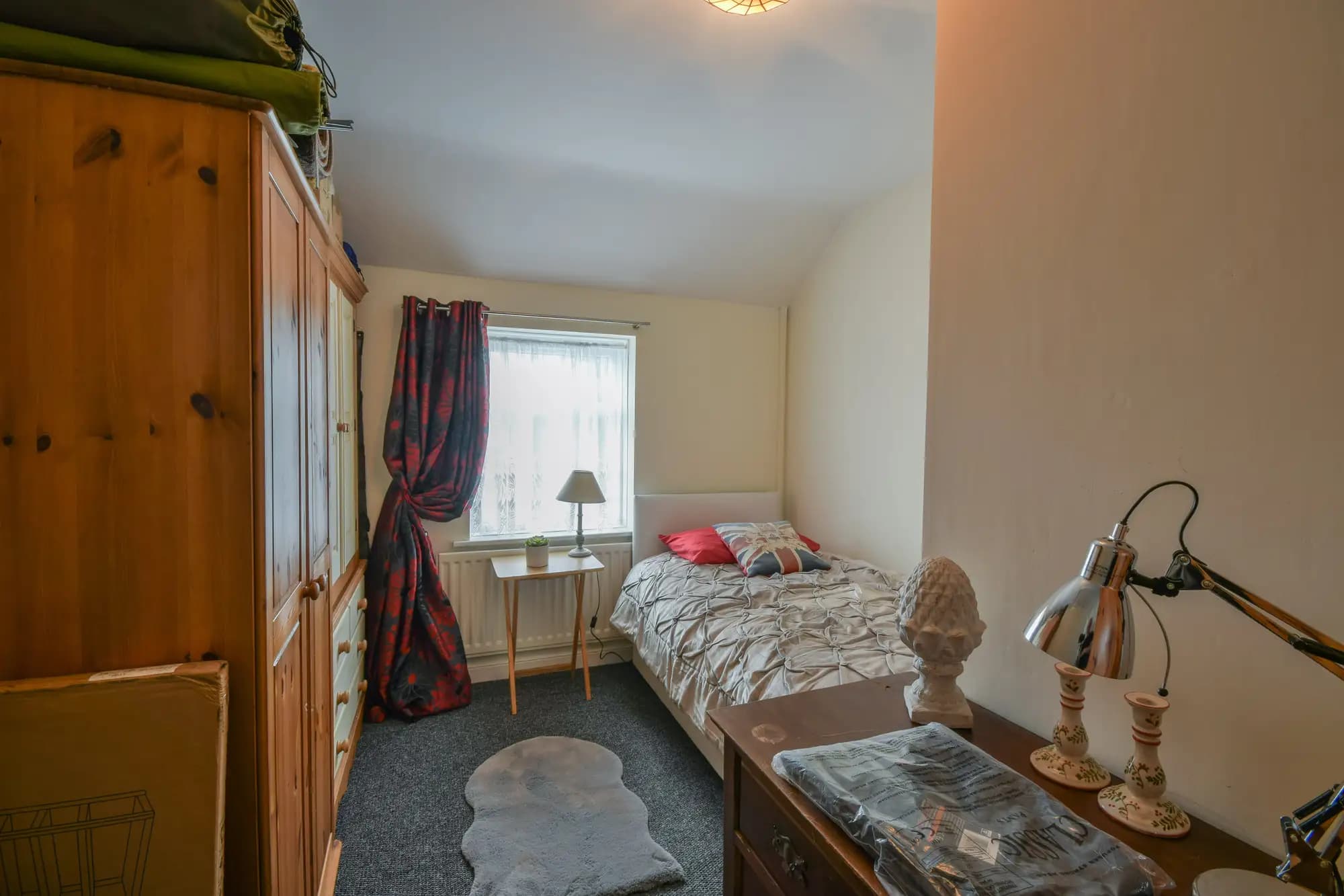 property photo 12 of 16