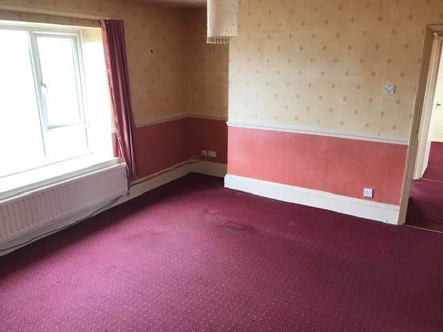 property photo 6 of 6