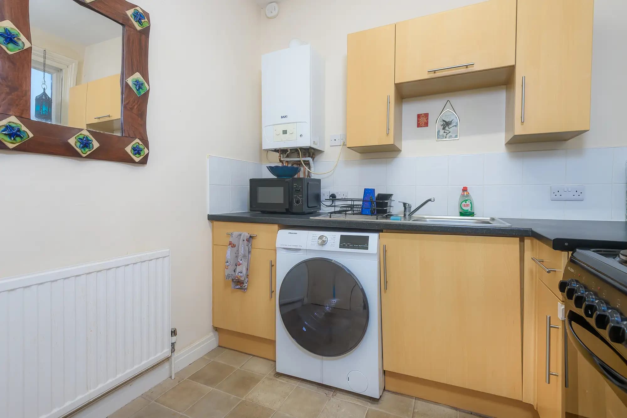 property photo 5 of 13