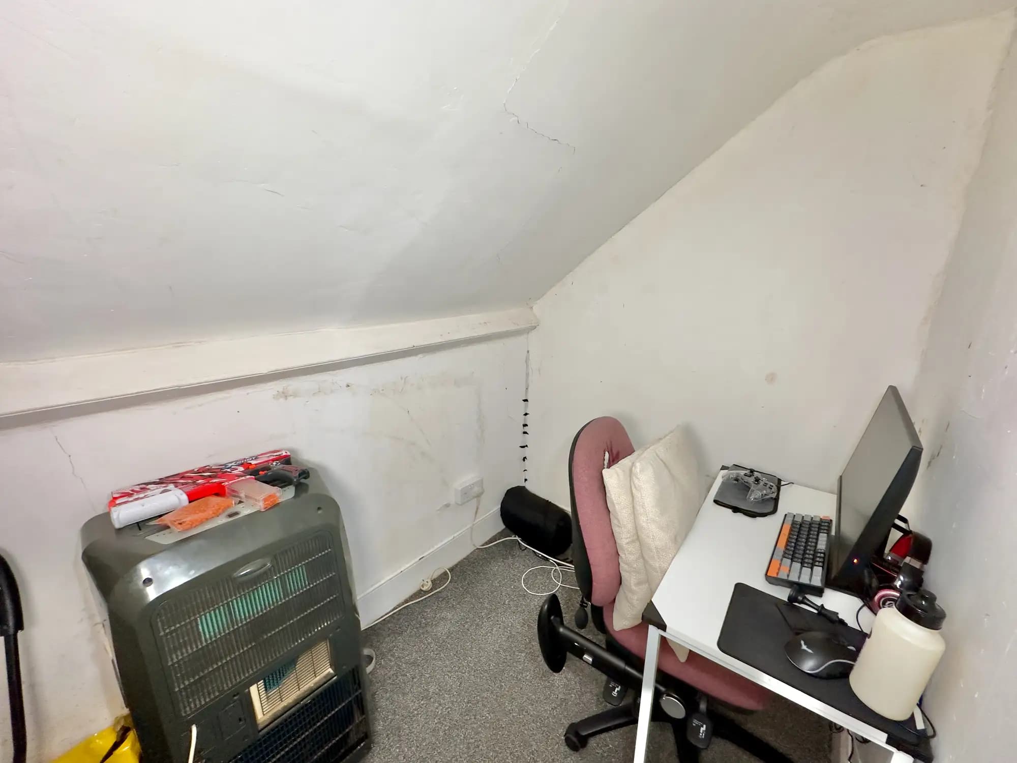 property photo 14 of 30