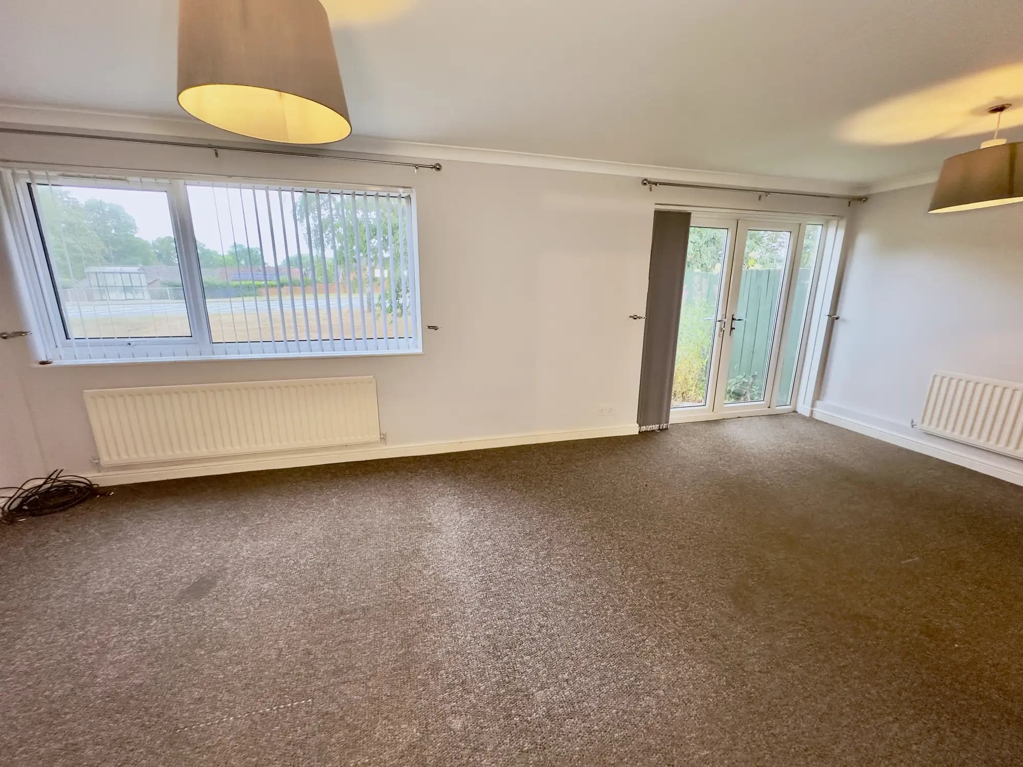 property photo 4 of 15