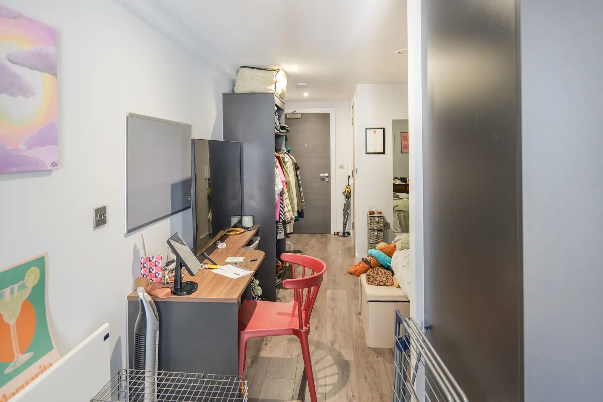 property photo 6 of 17
