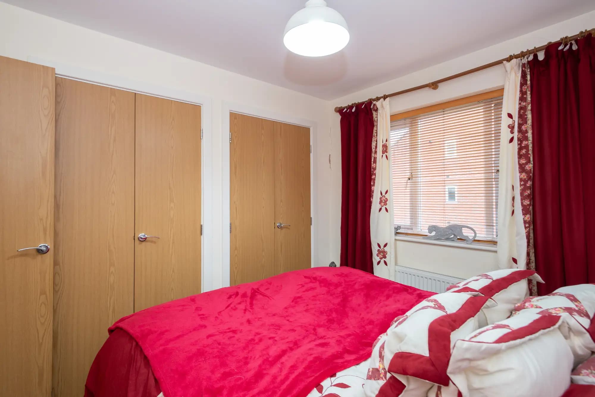 property photo 12 of 17