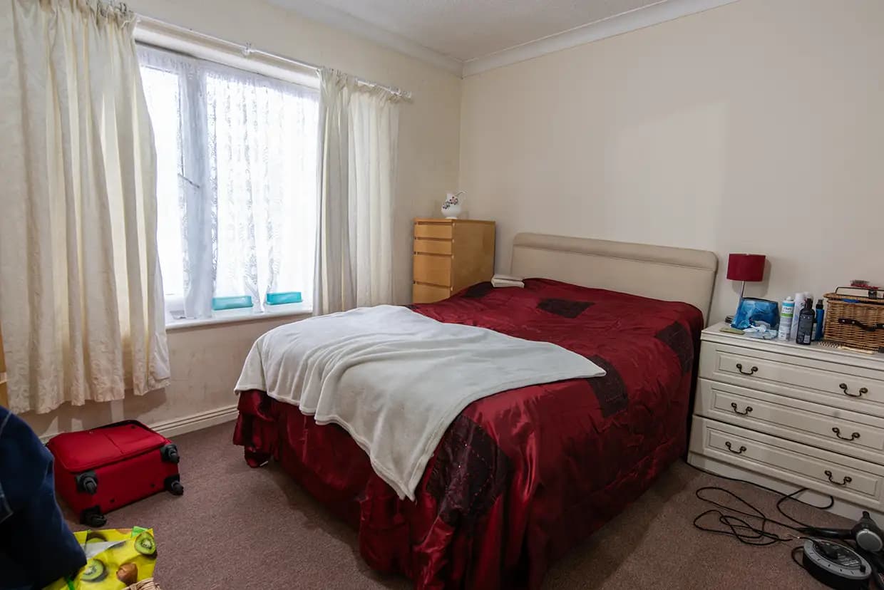 property photo 10 of 22
