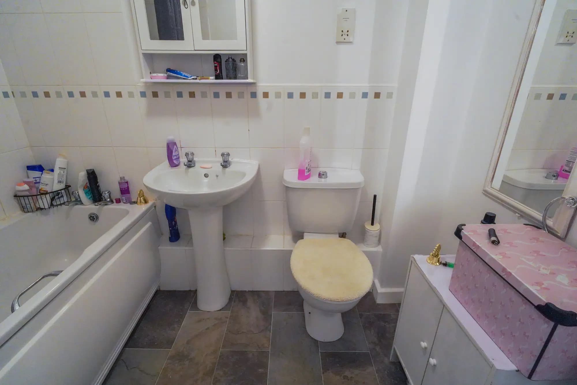 property photo 9 of 24