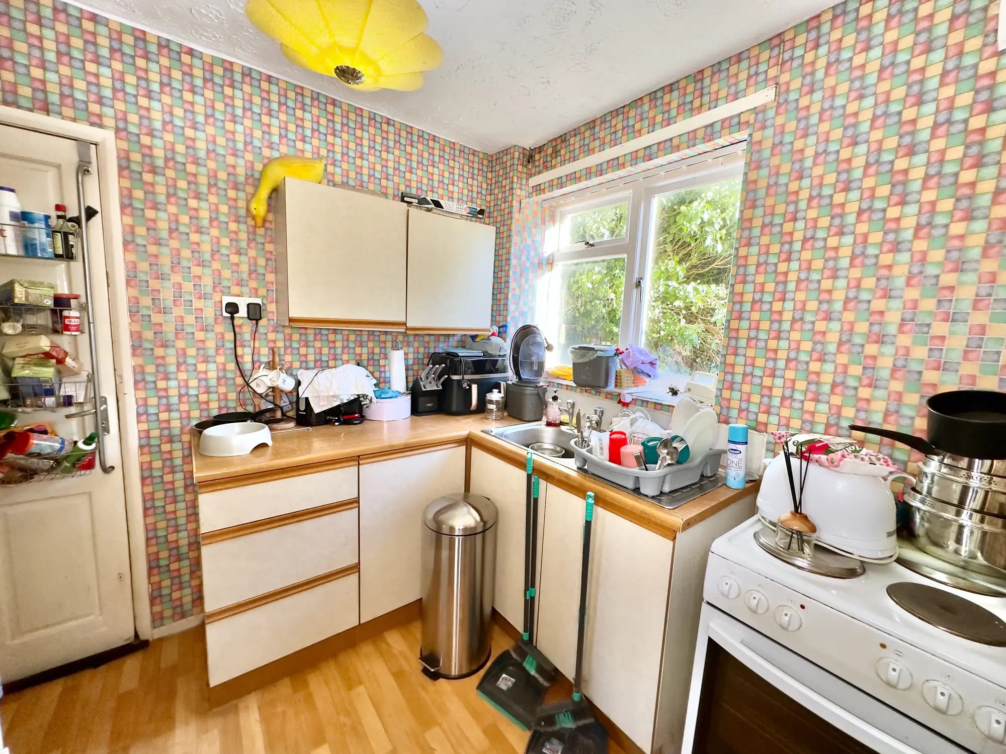 property photo 7 of 25