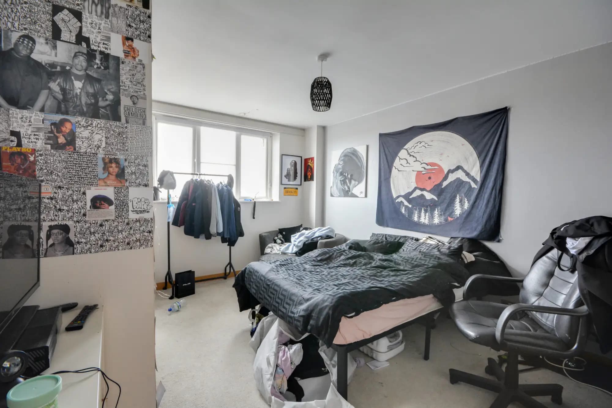 property photo 9 of 12