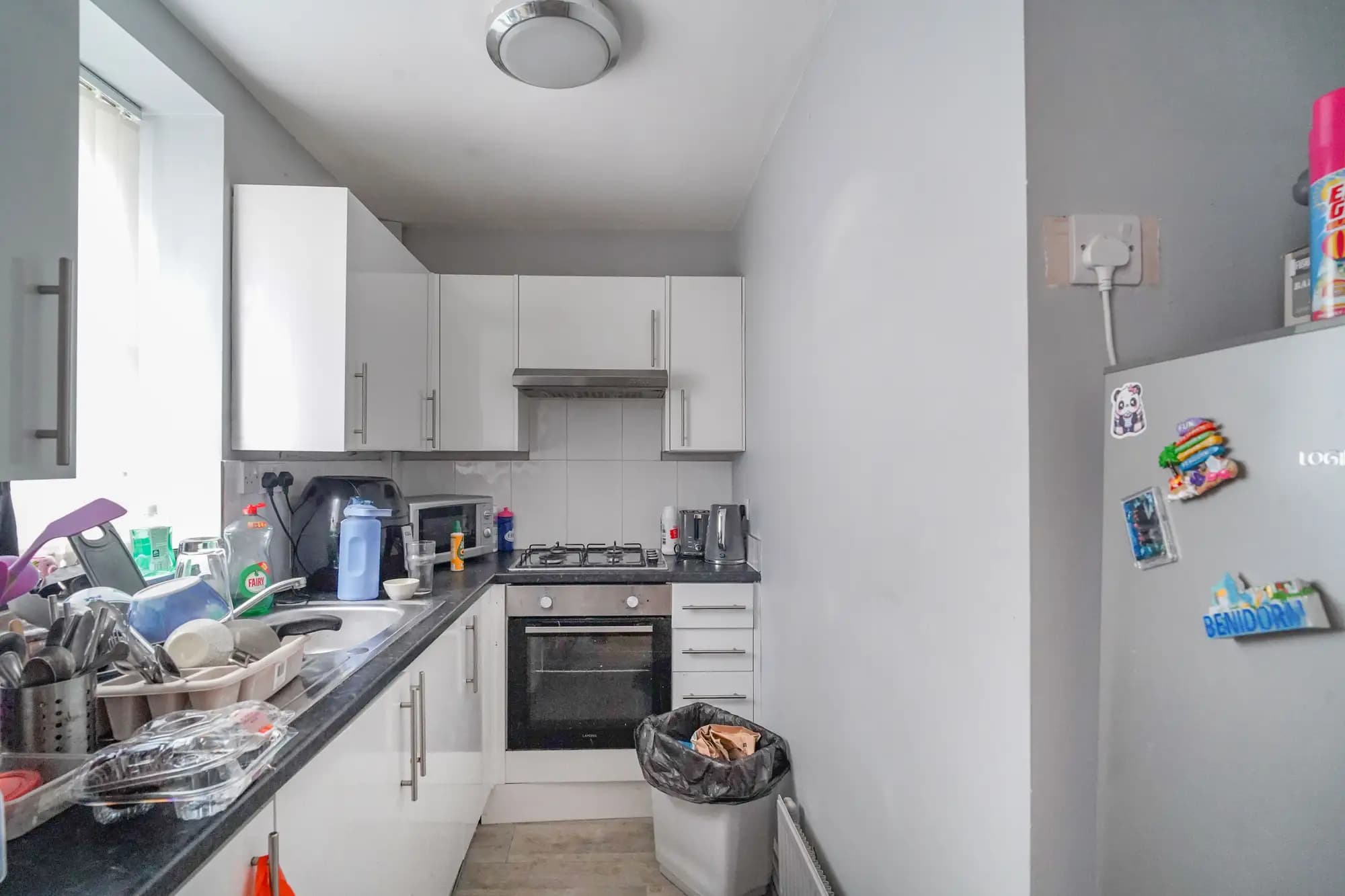 property photo 5 of 15