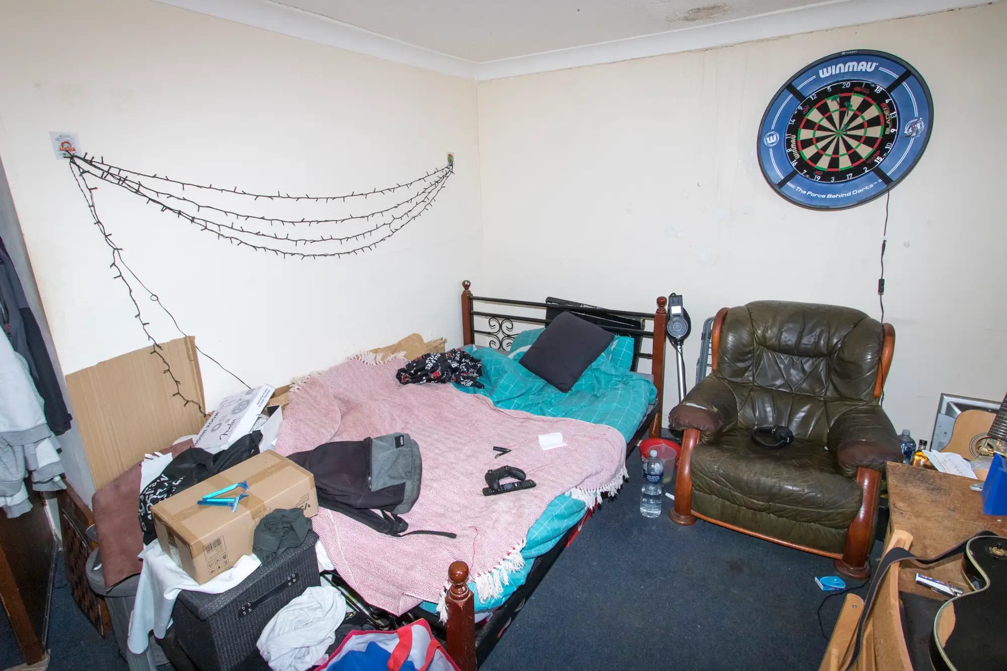 property photo 6 of 15