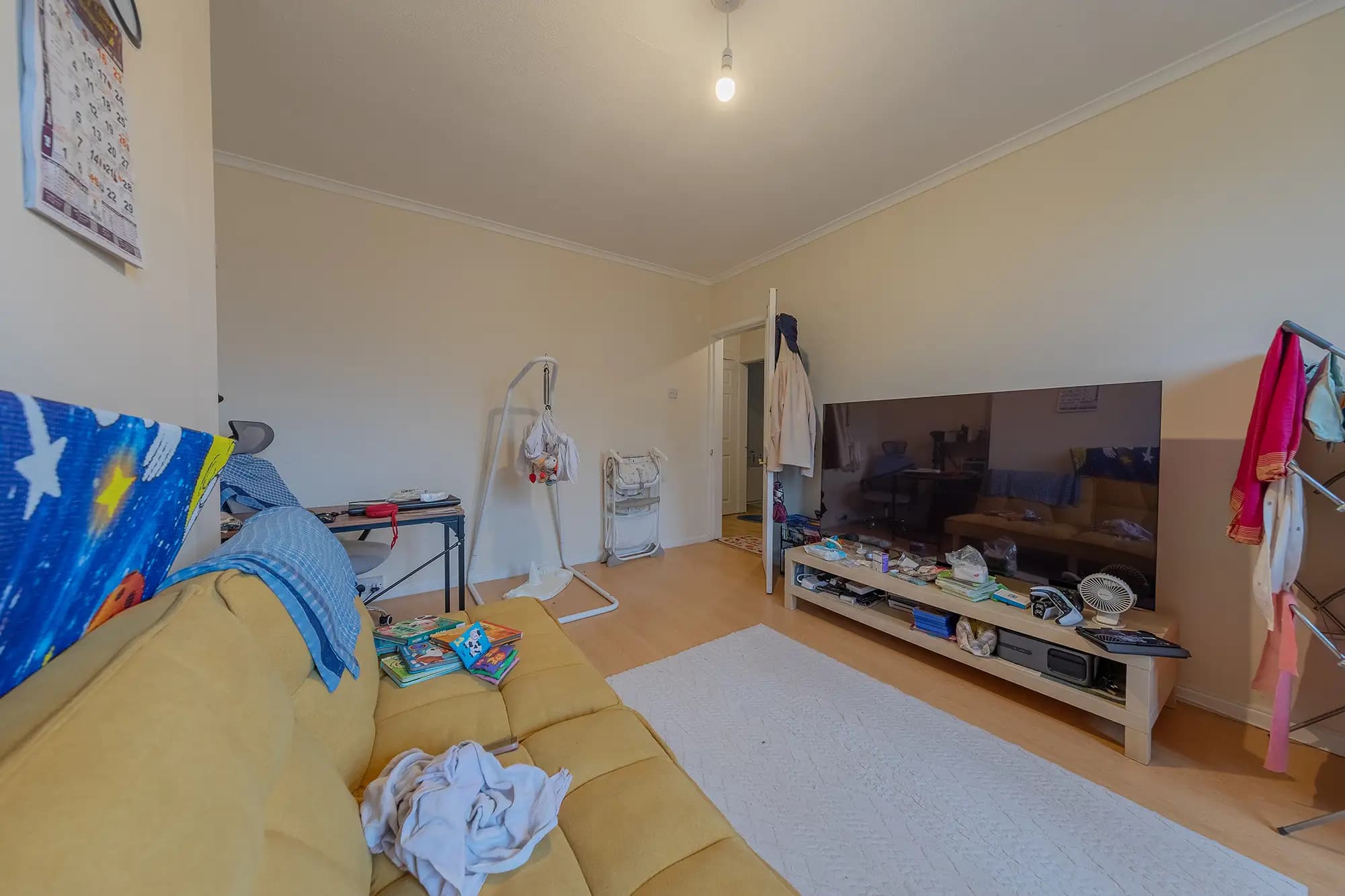property photo 4 of 15