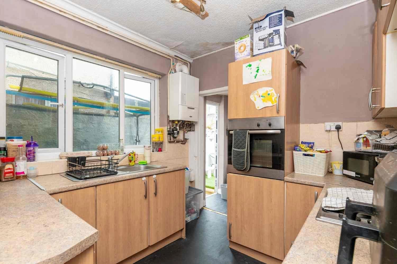property photo 7 of 22