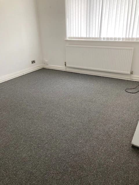property photo 10 of 19