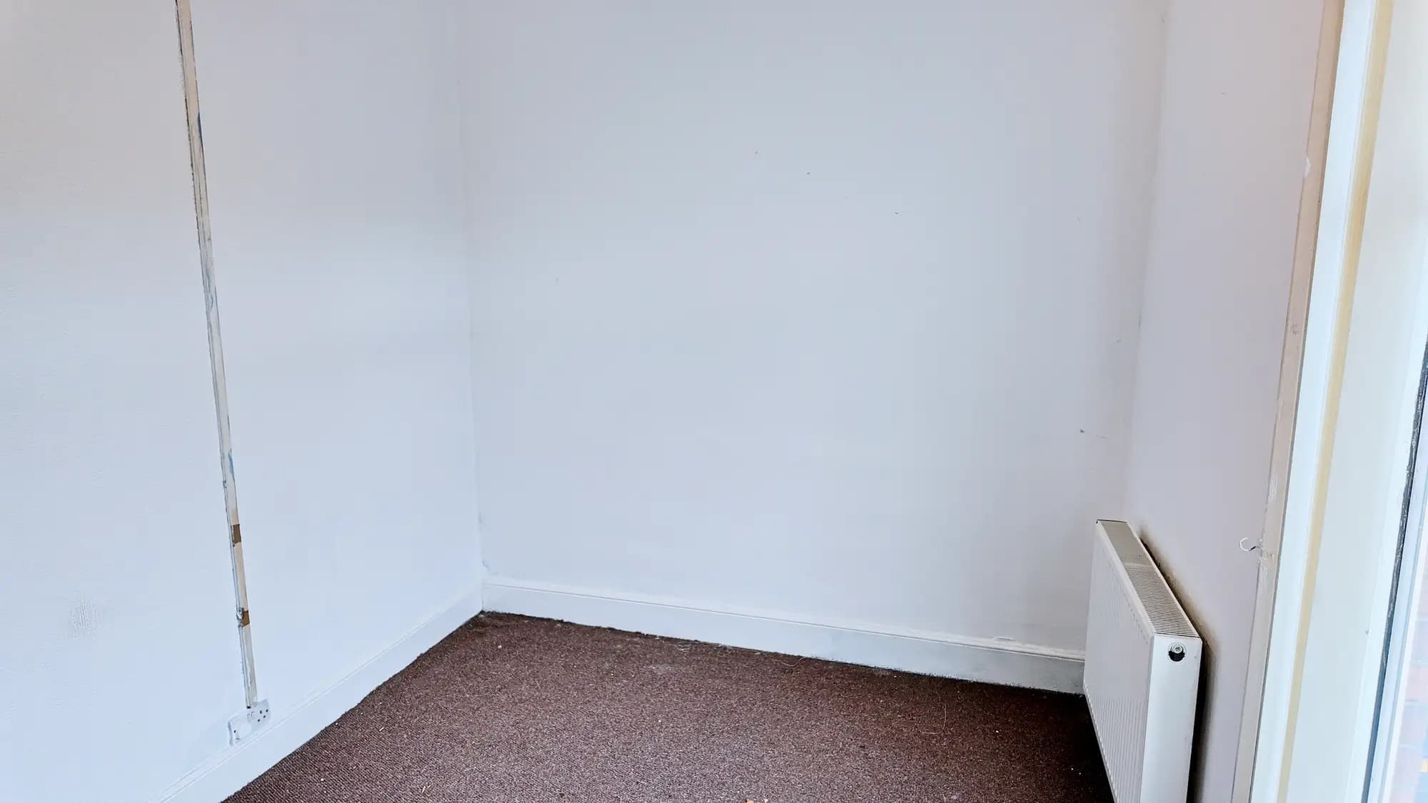 property photo 10 of 14