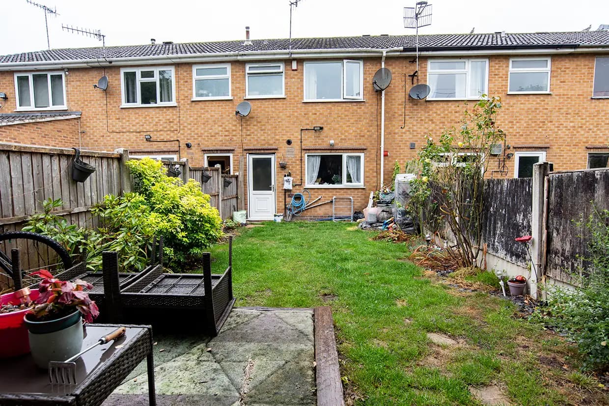 property photo 15 of 16