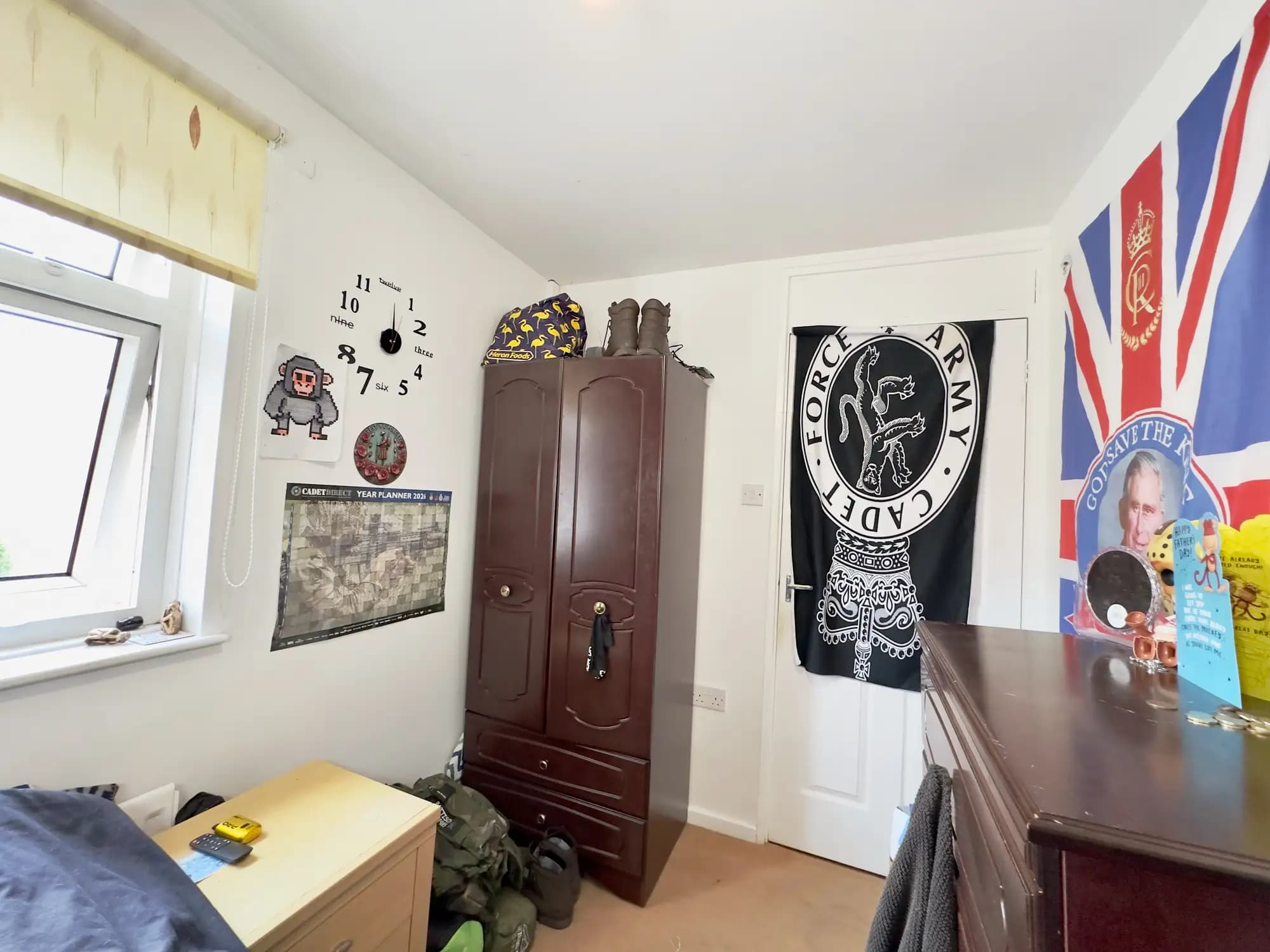 property photo 16 of 30