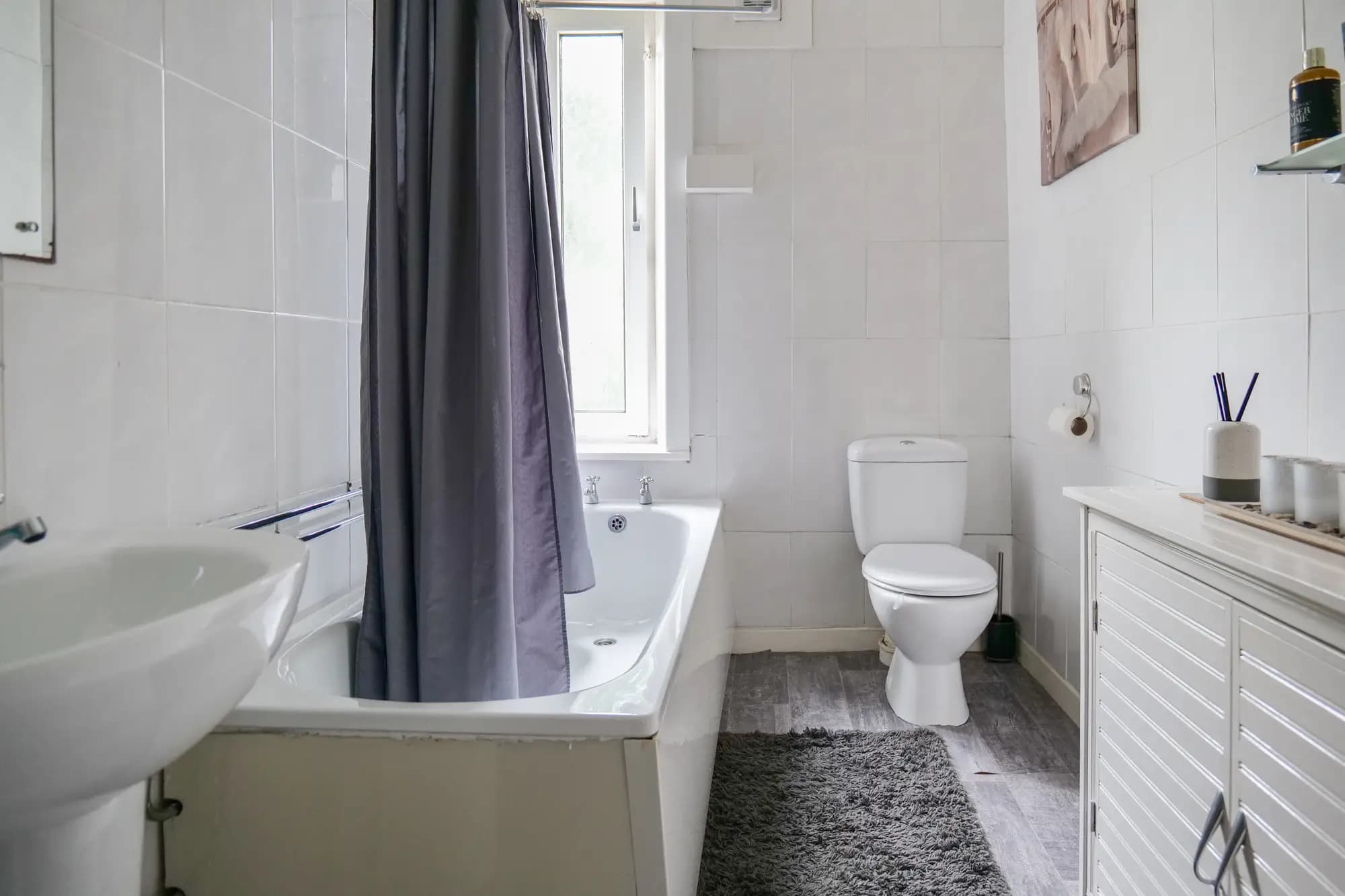 property photo 6 of 13
