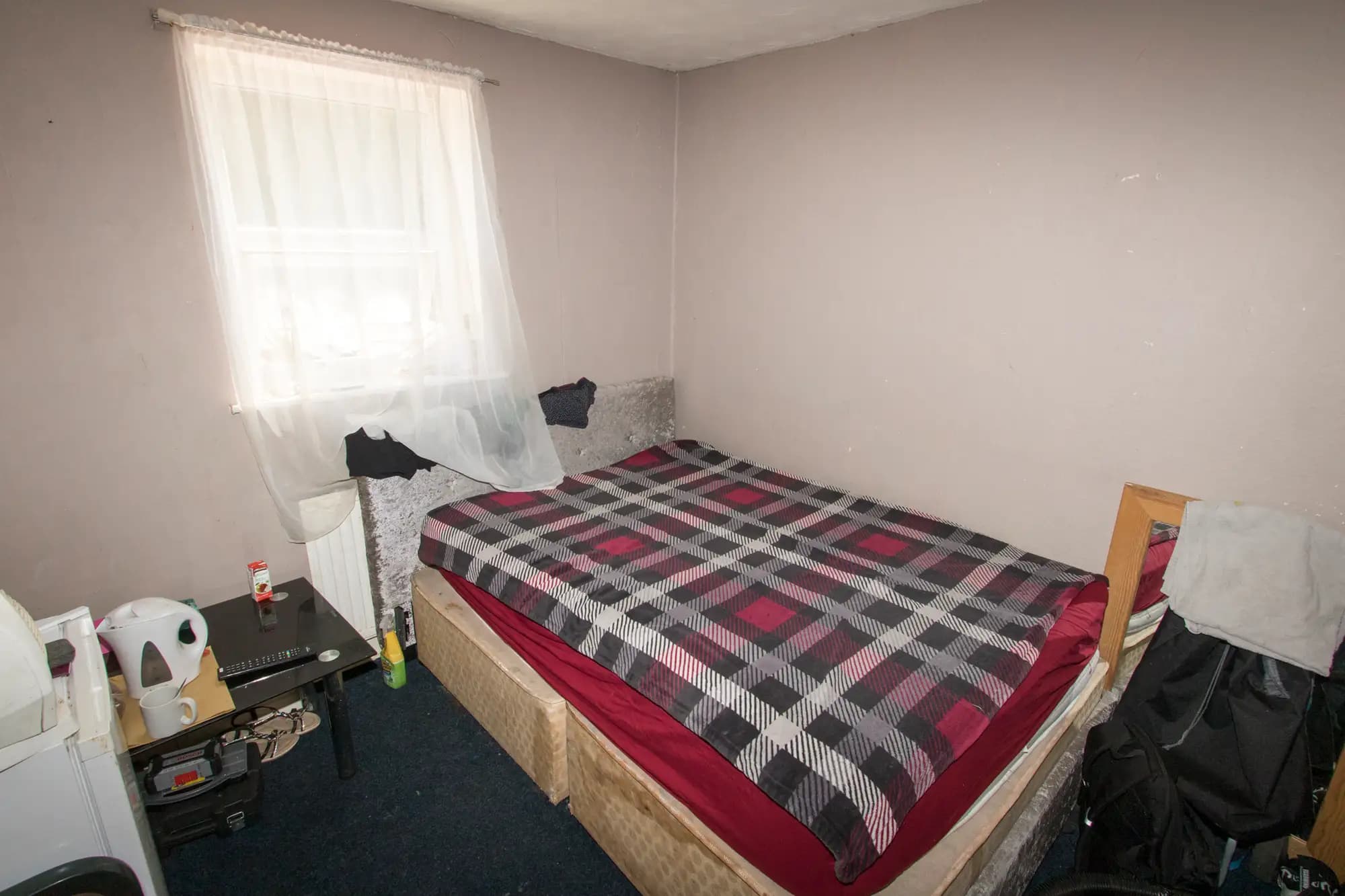 property photo 4 of 15