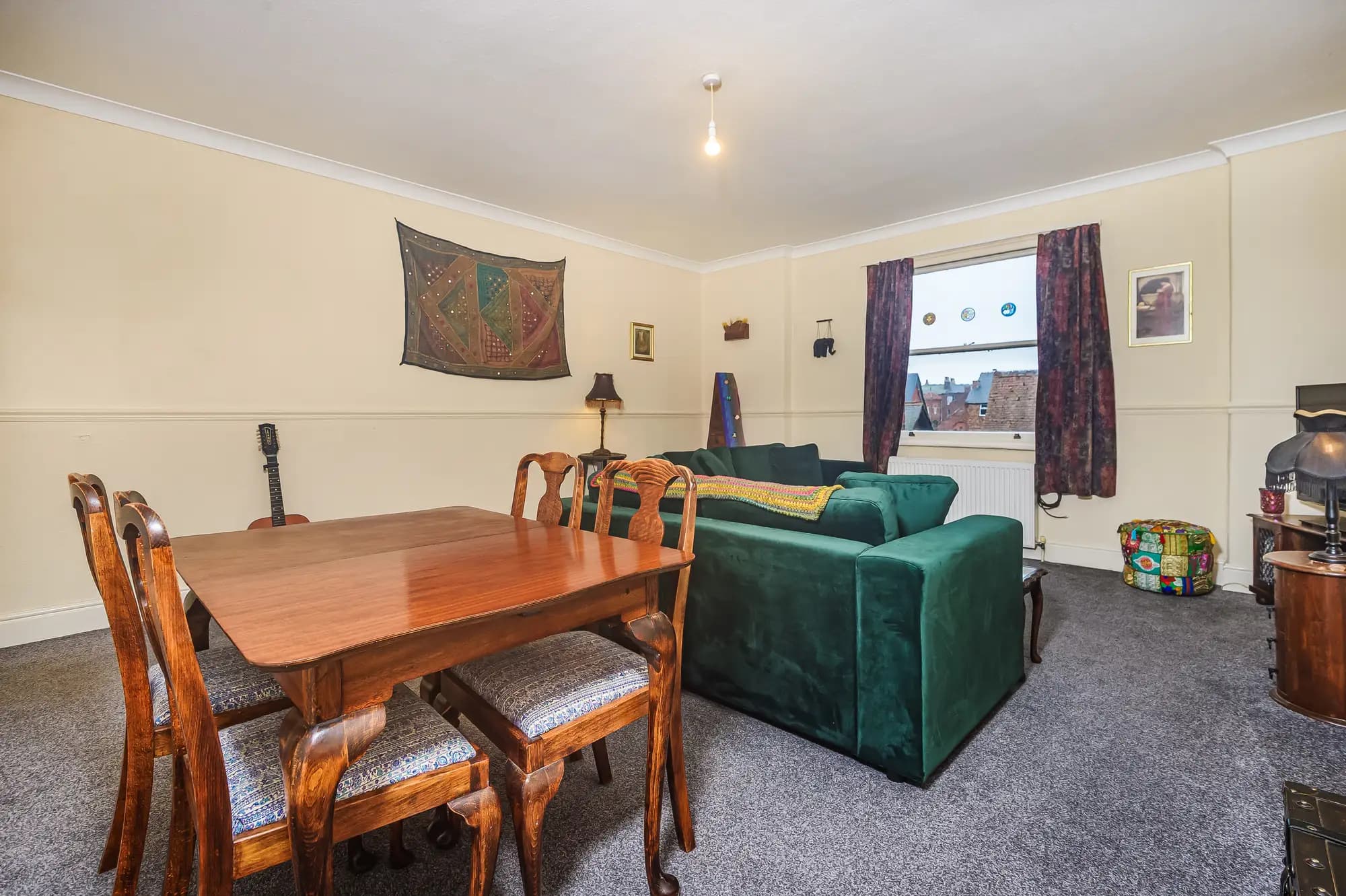property photo 6 of 13