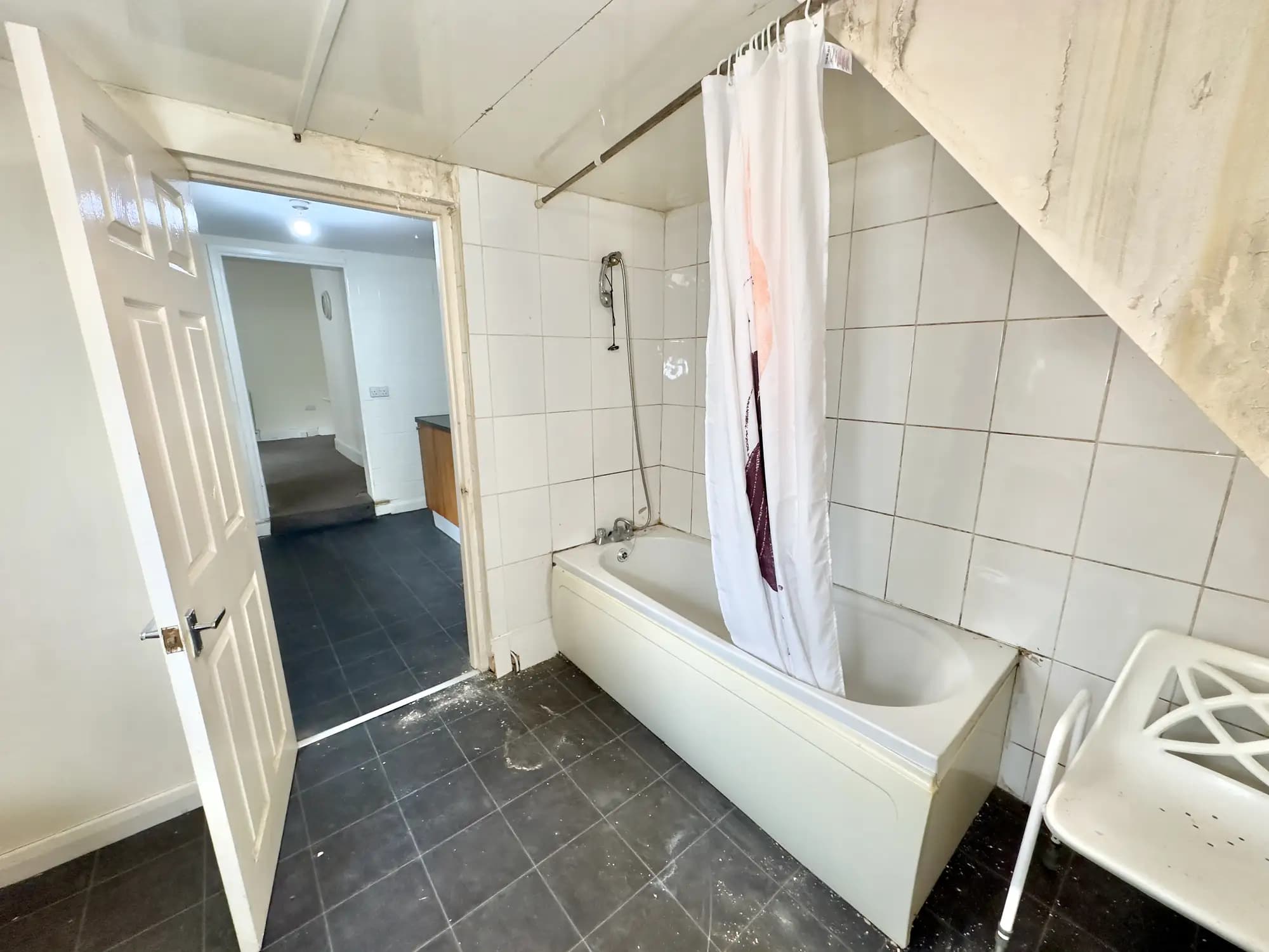 property photo 23 of 30