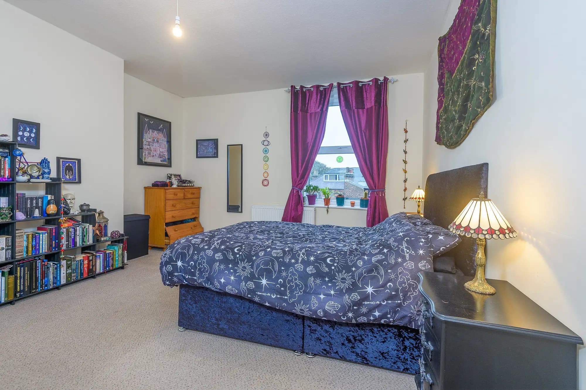property photo 8 of 13