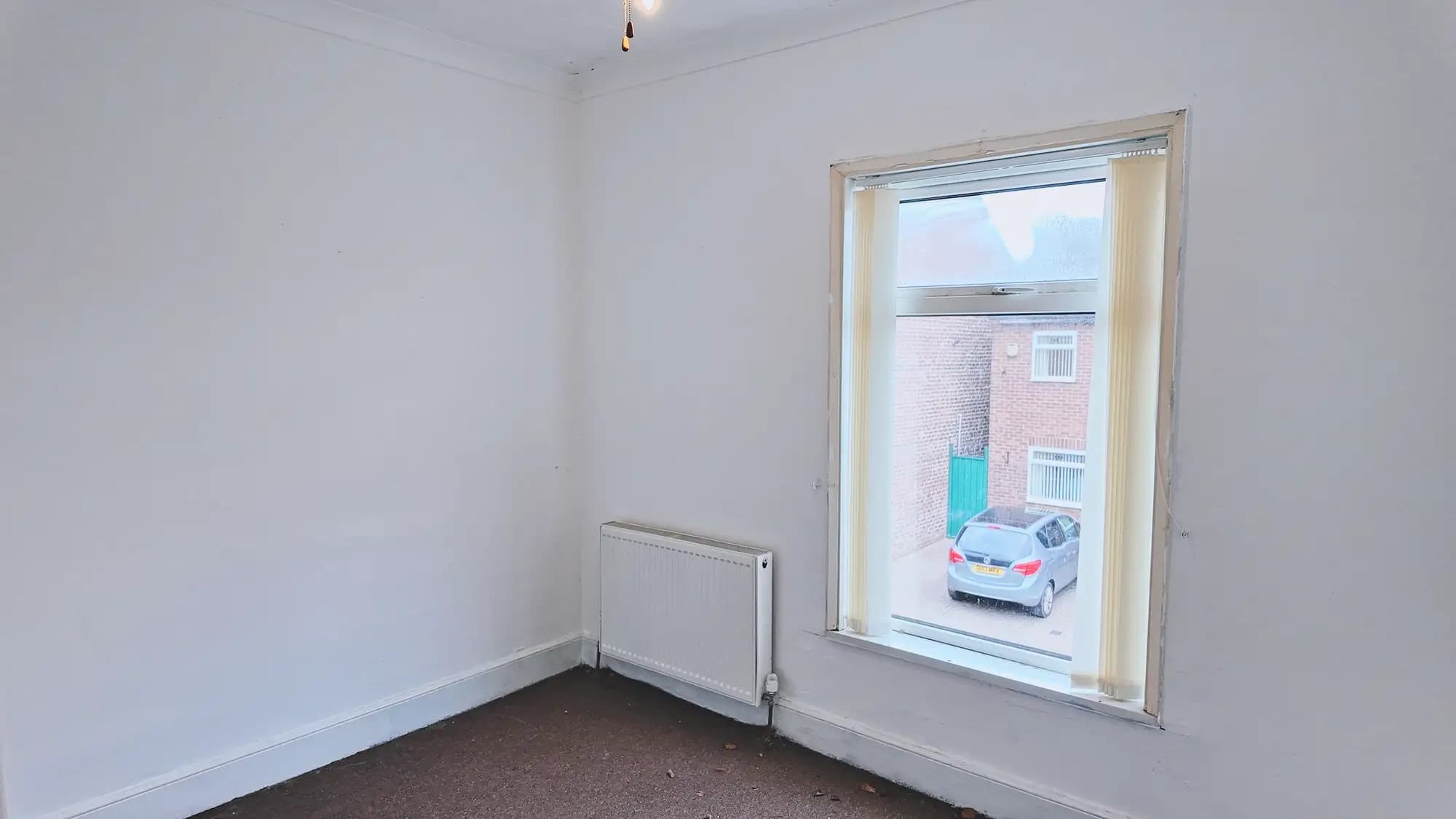 property photo 7 of 14