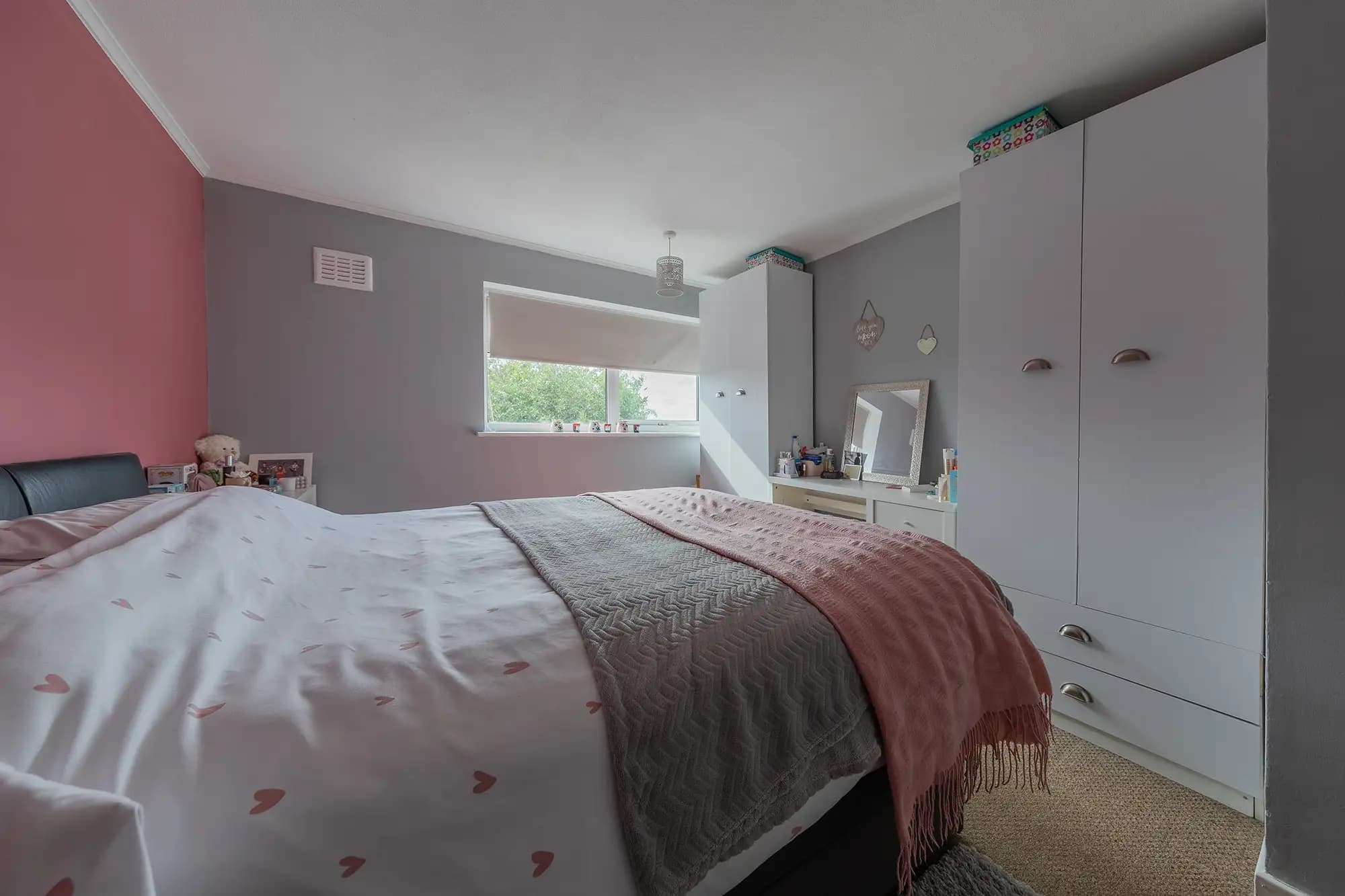 property photo 11 of 19