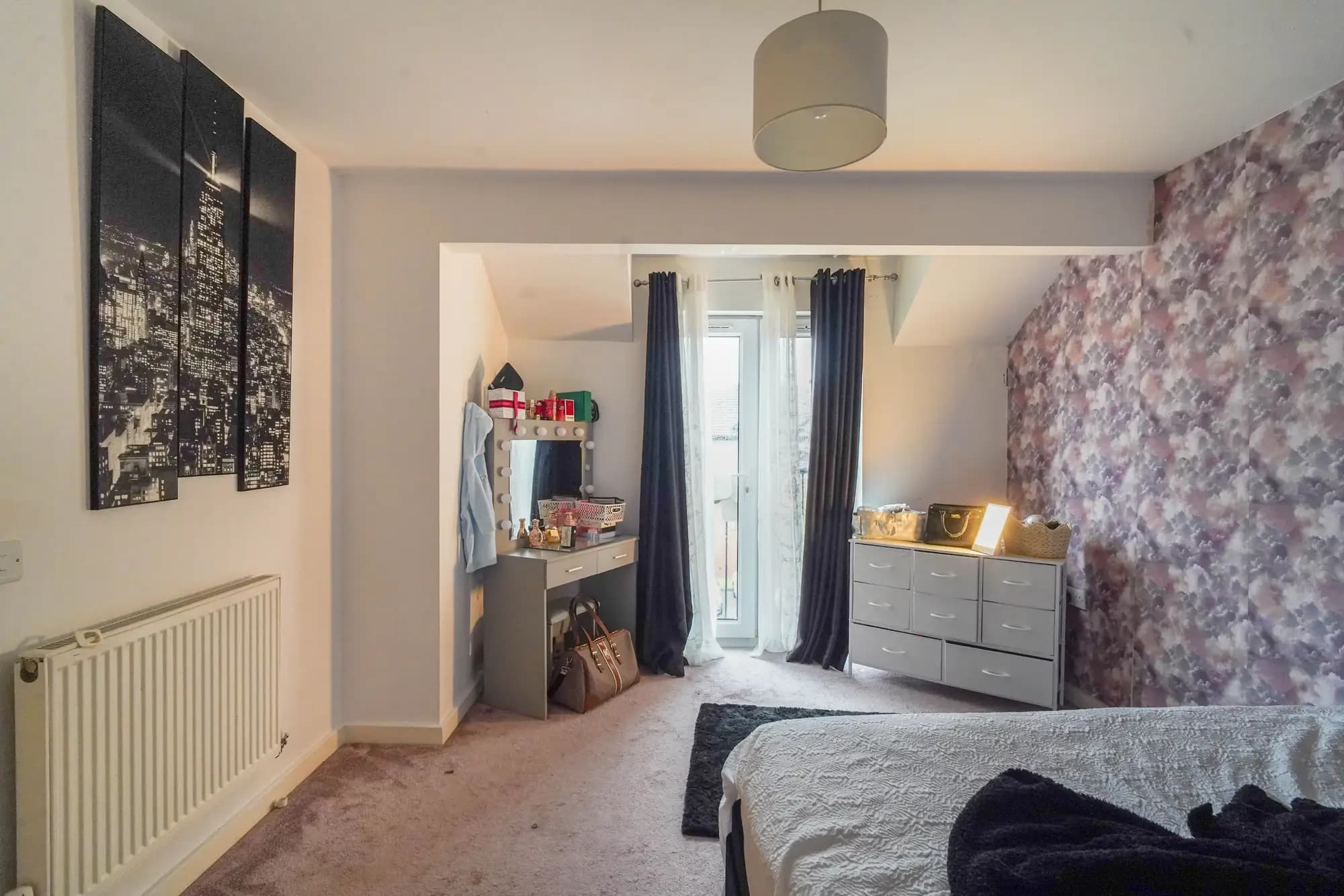 property photo 13 of 24