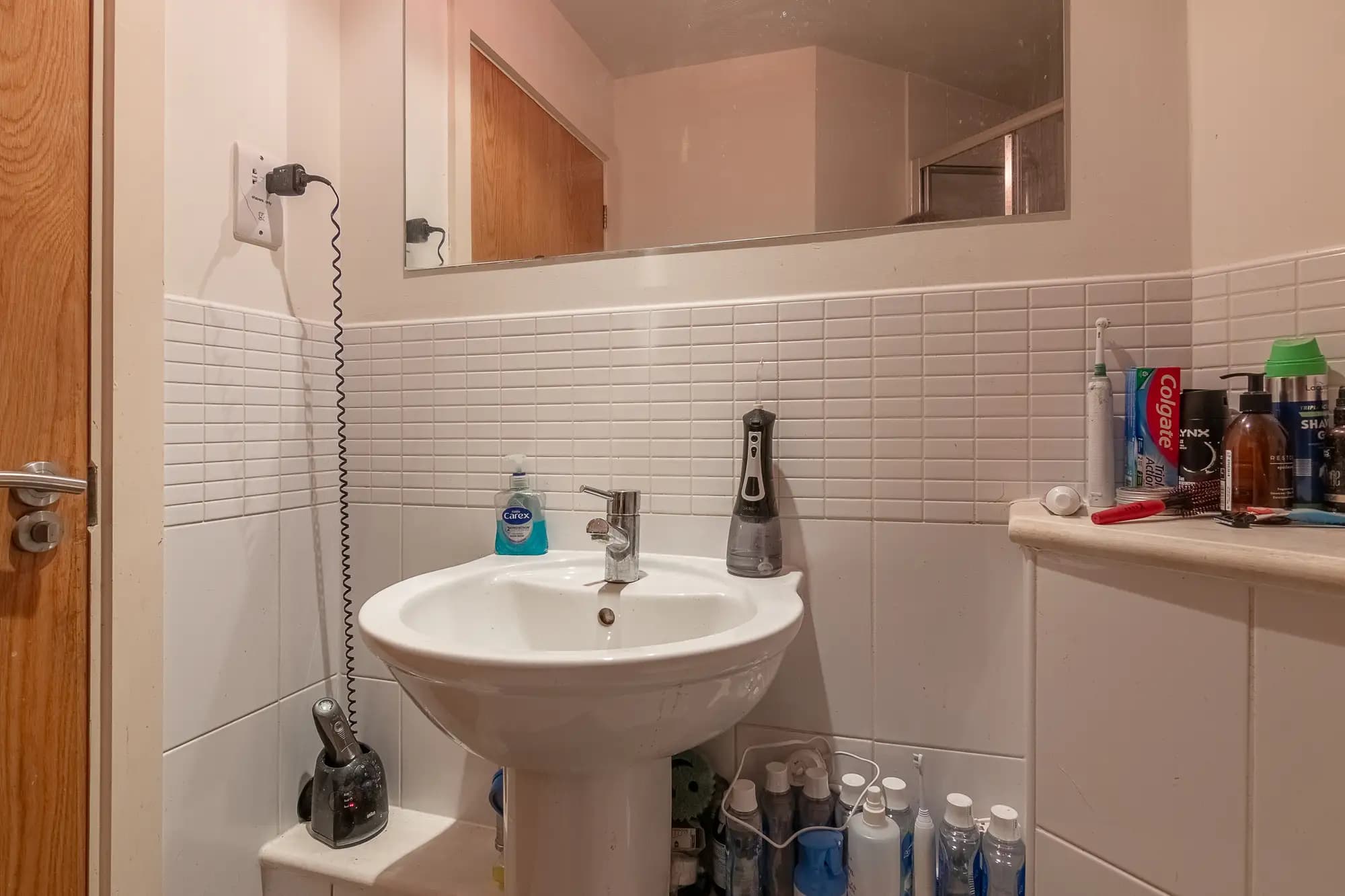 property photo 6 of 20