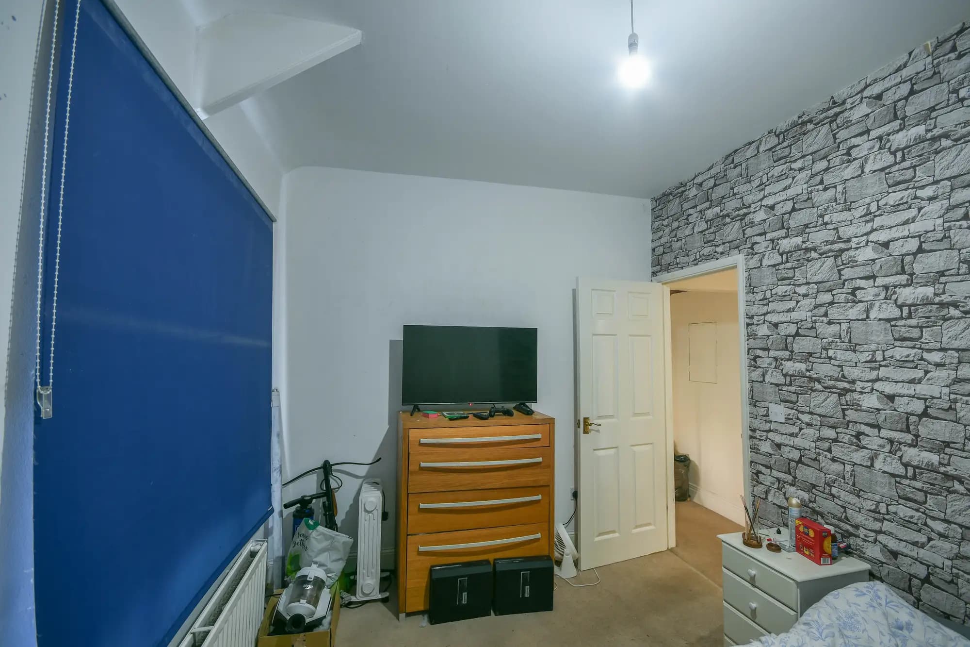 property photo 12 of 20