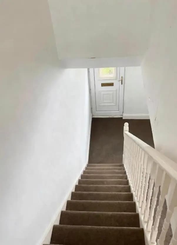 property photo 16 of 17