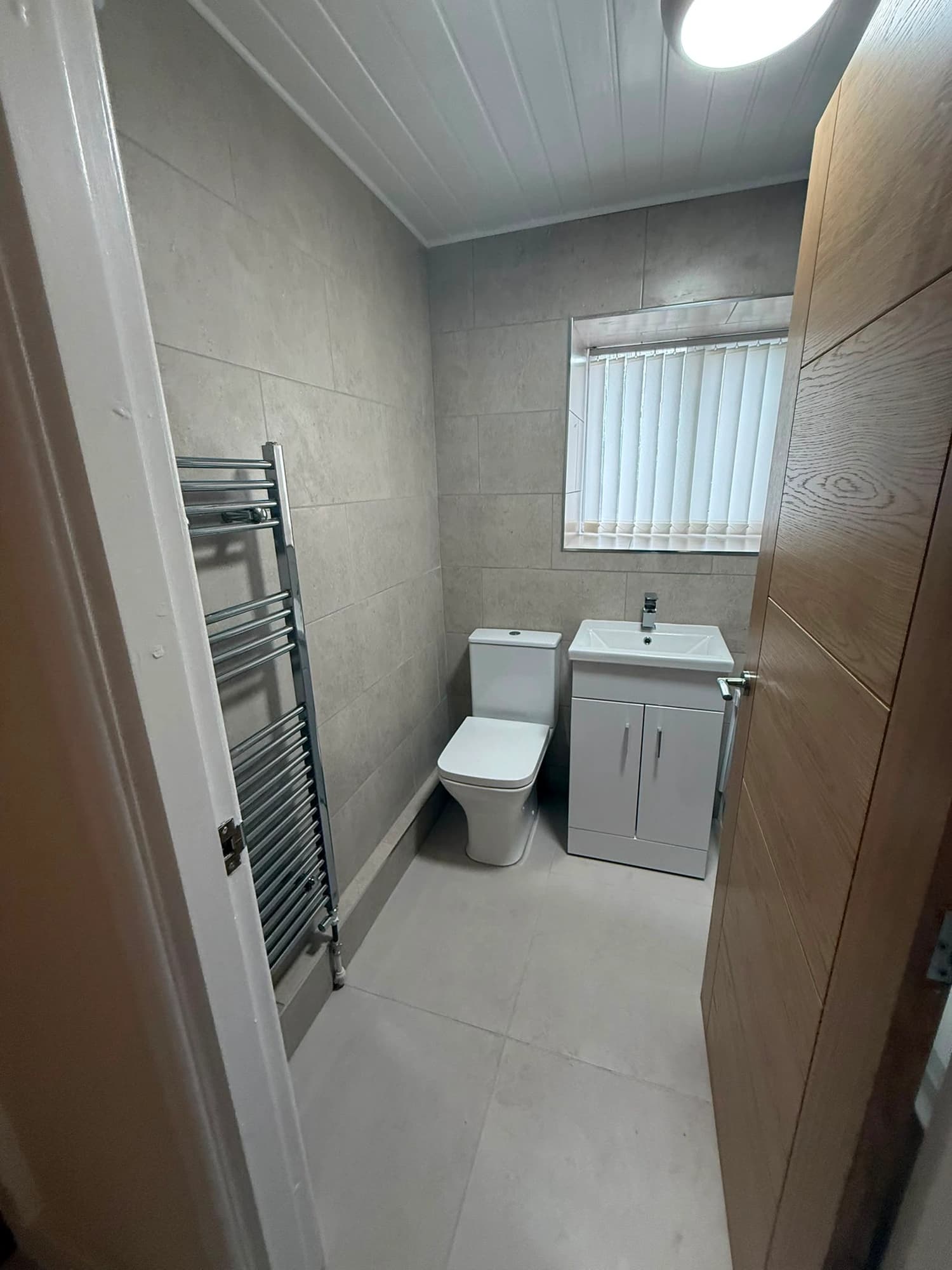 property photo 7 of 12