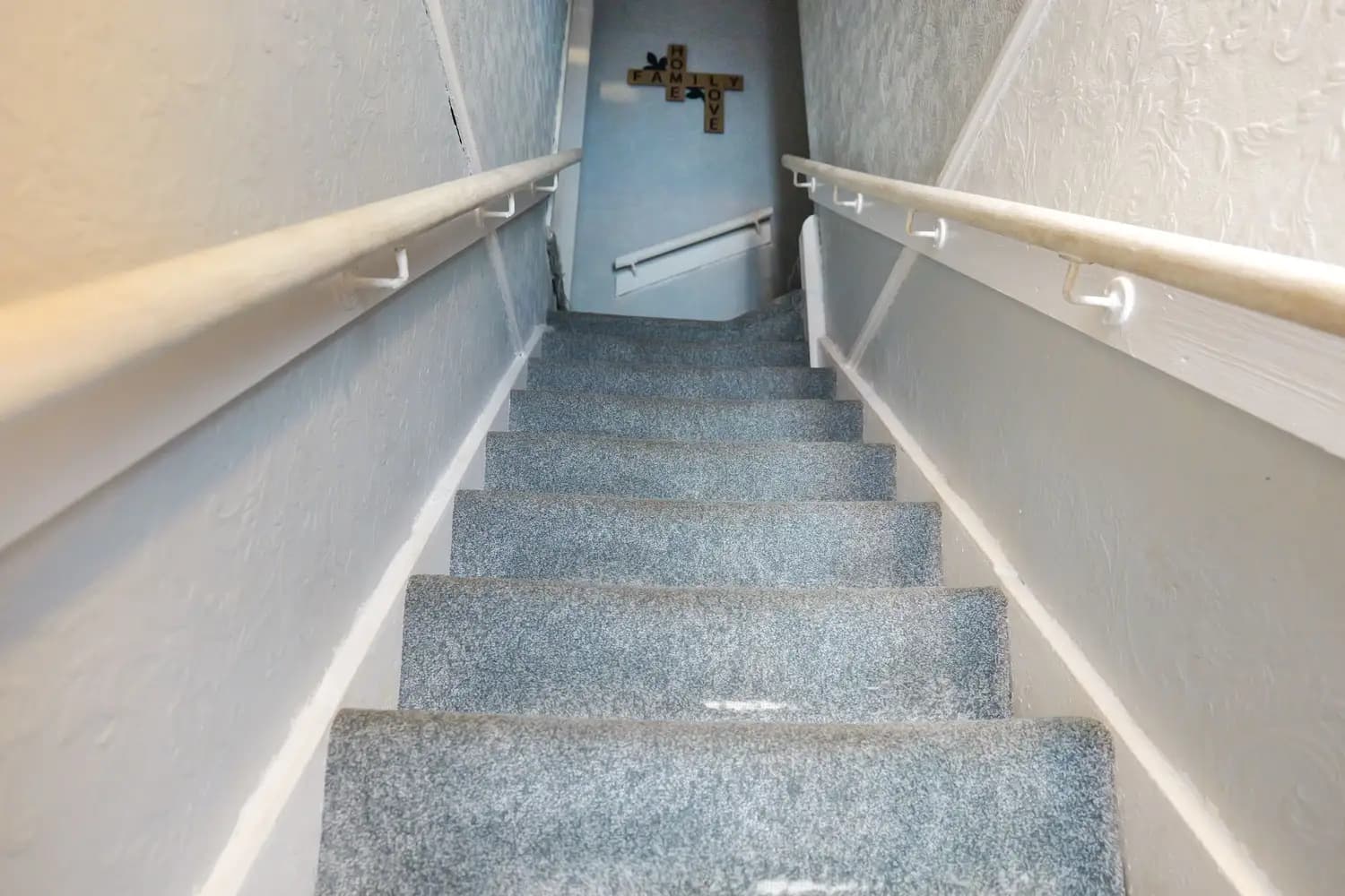 property photo 21 of 30