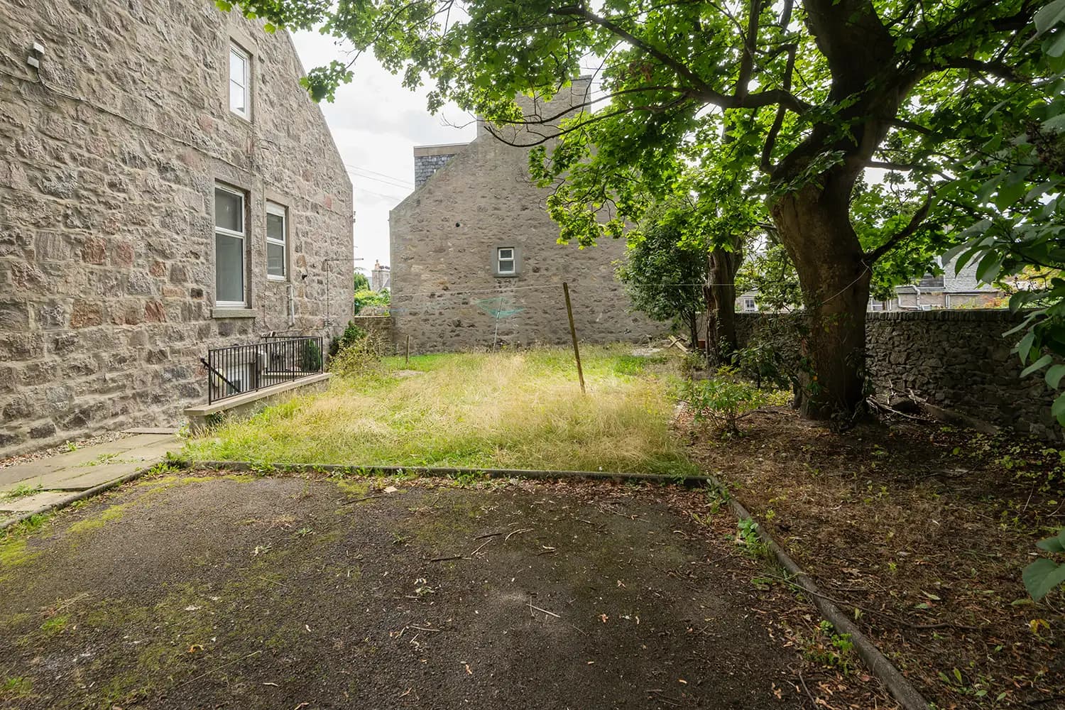 property photo 19 of 20