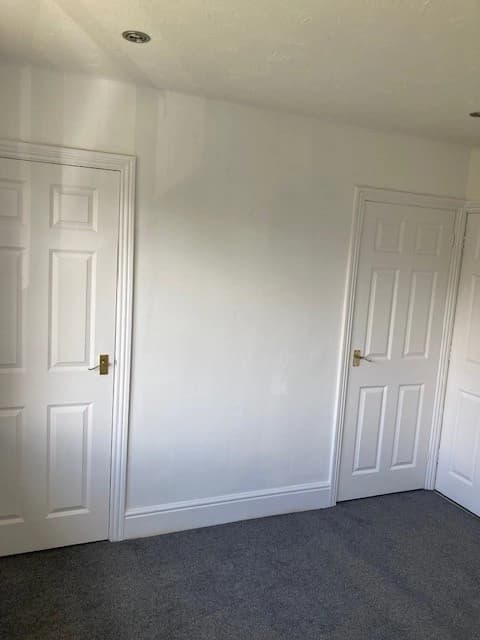 property photo 17 of 32