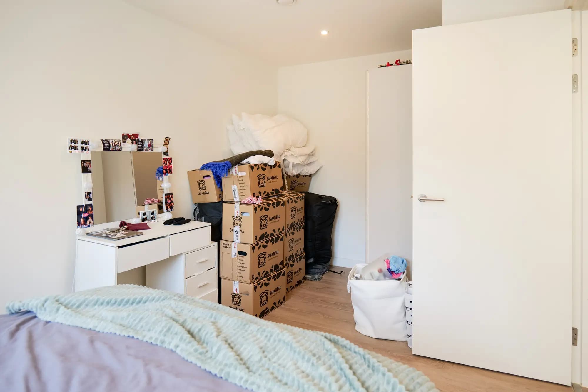 property photo 7 of 12