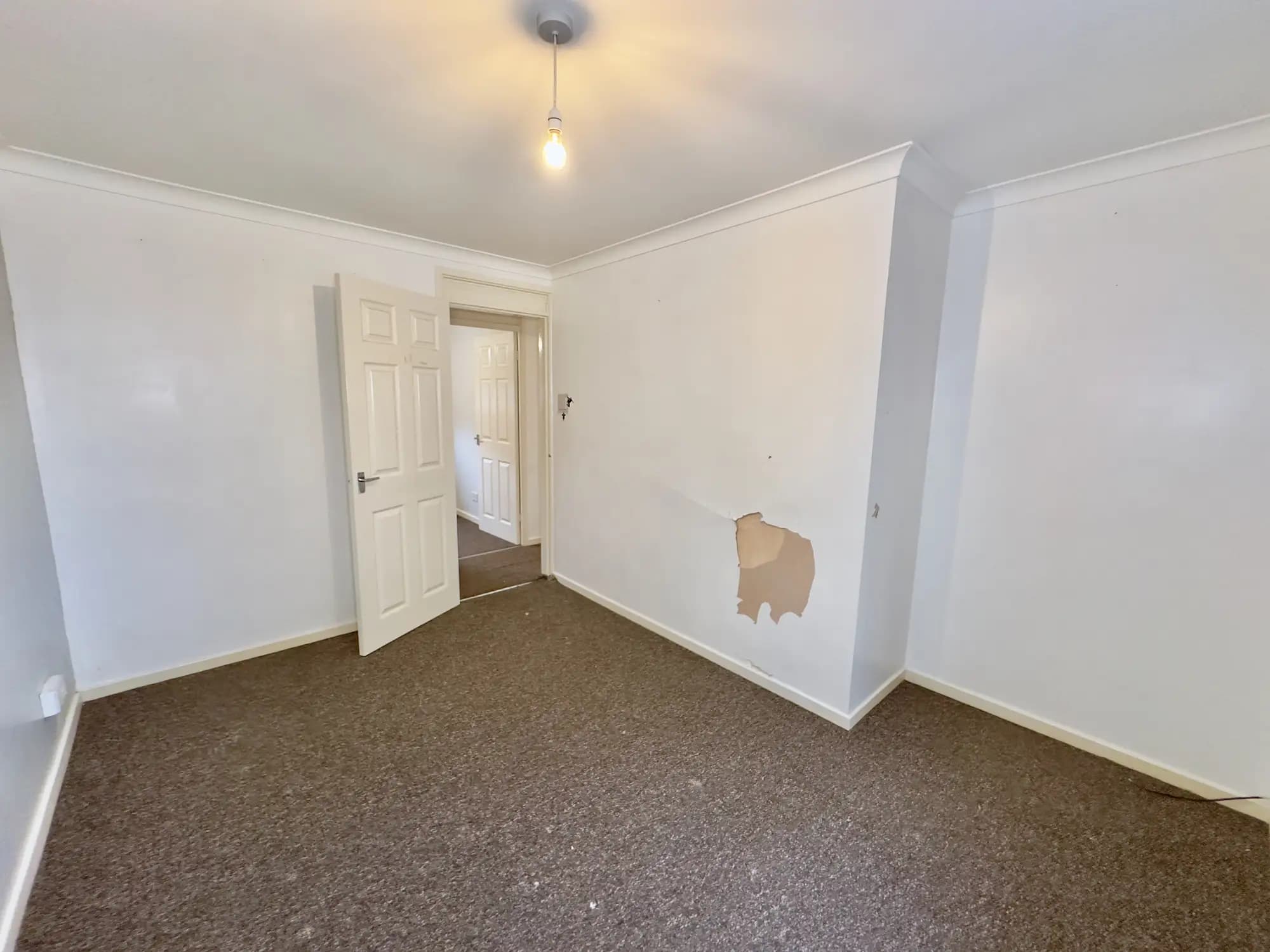 property photo 12 of 15